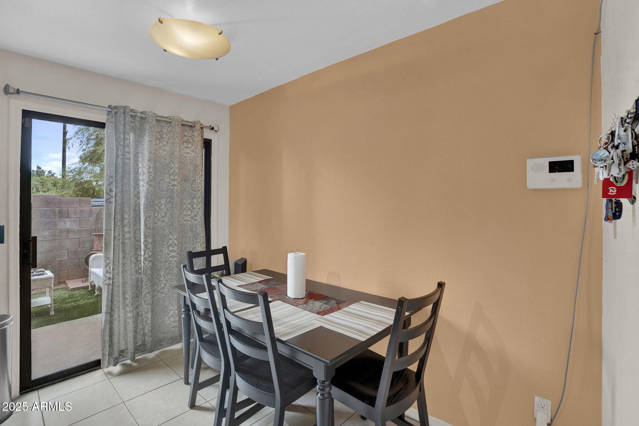 3491 N ARIZONA Avenue 83