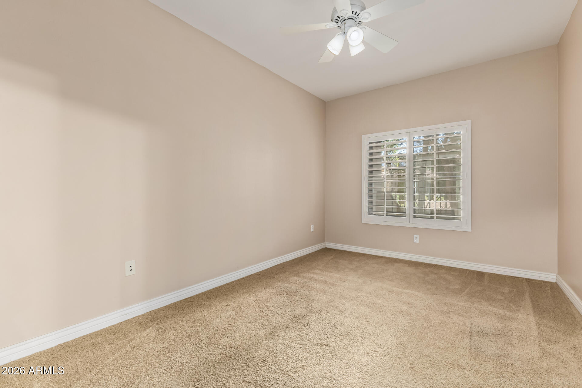 5450 E DEER VALLEY Drive 1214