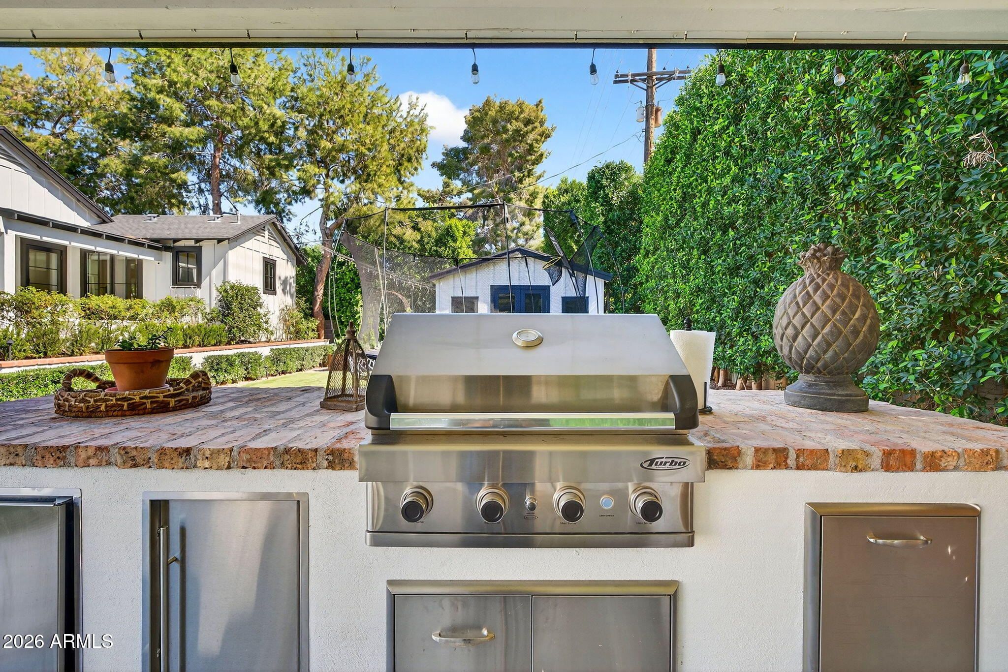 5217 E CALLE REDONDA