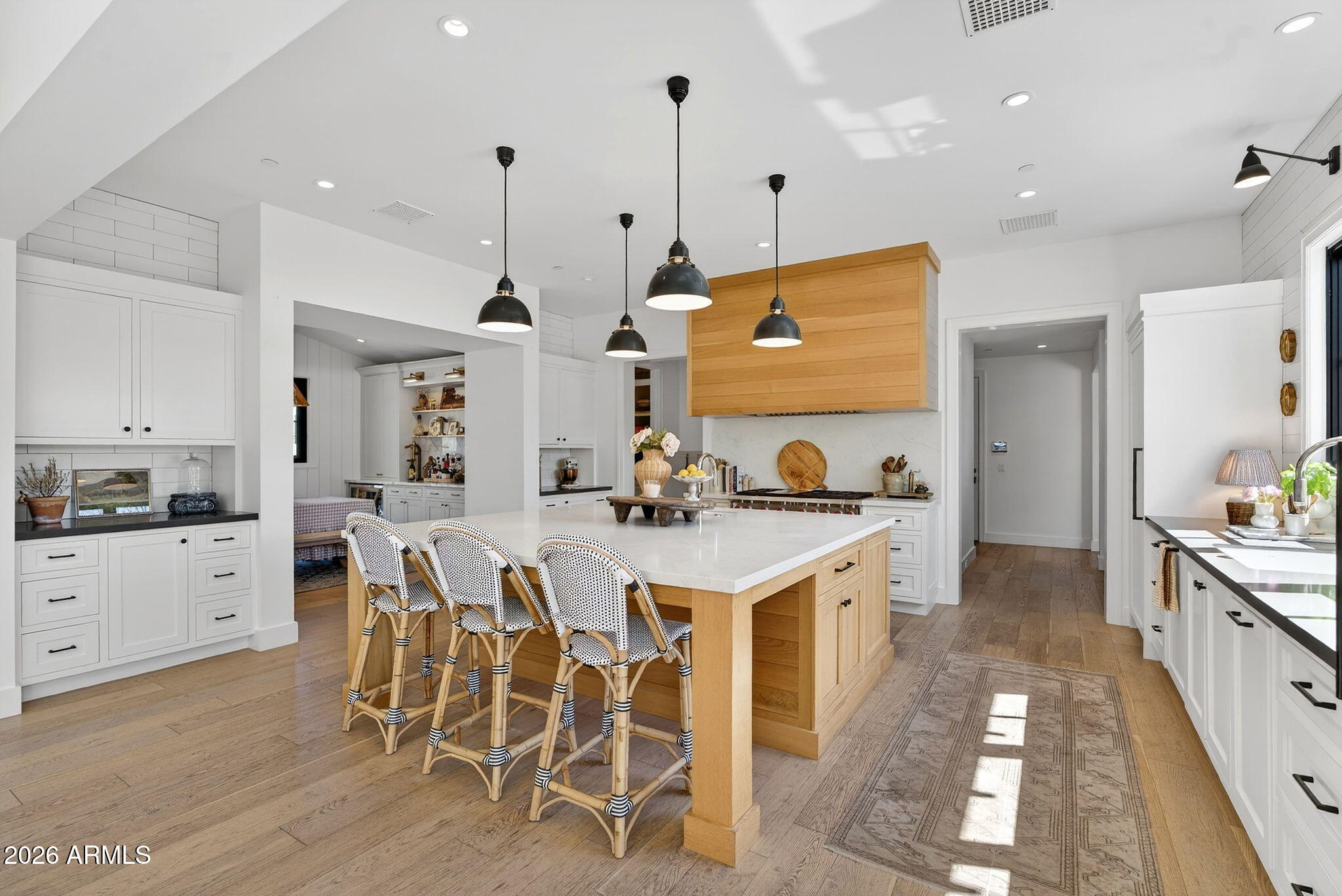 5217 E CALLE REDONDA