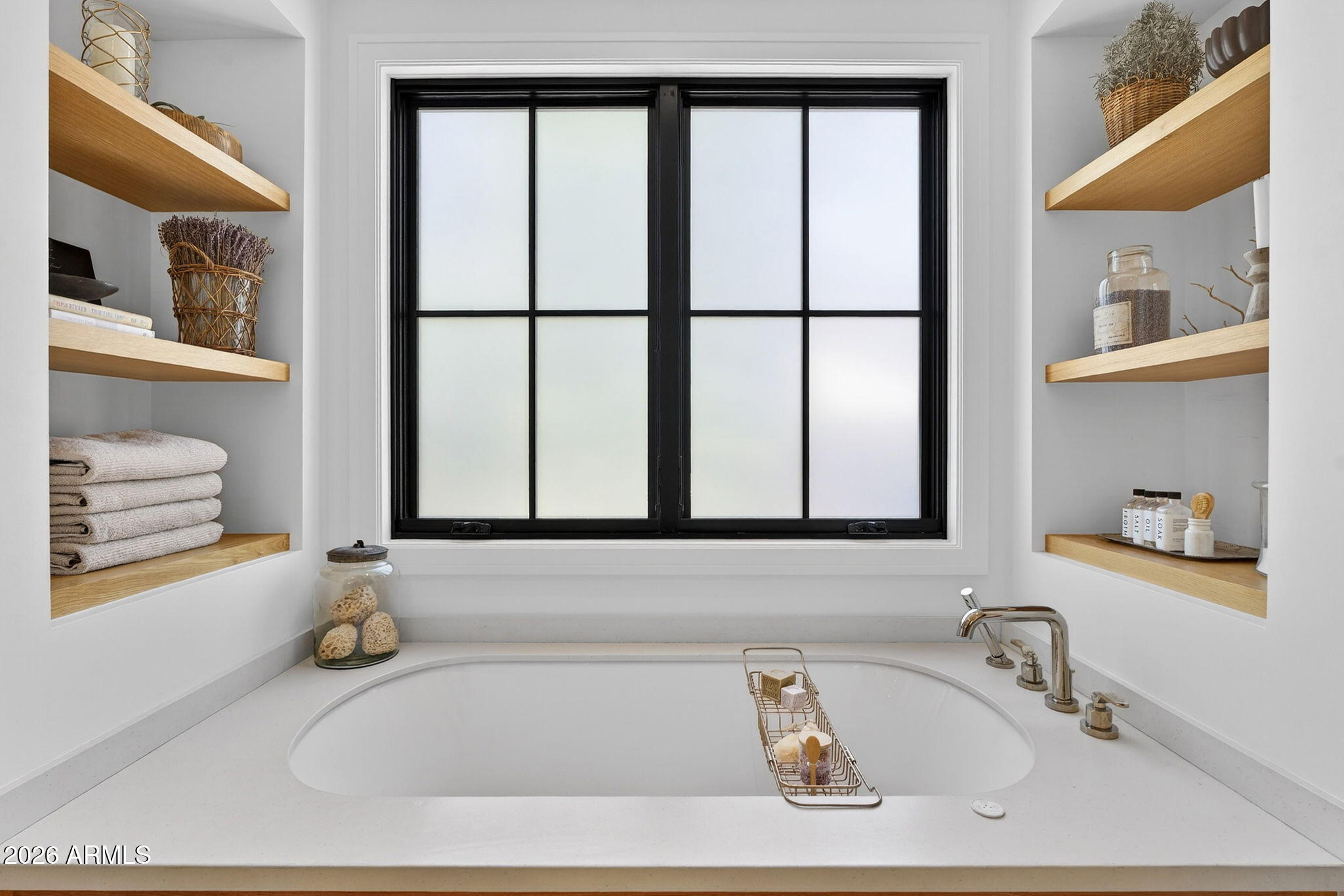 5217 E CALLE REDONDA