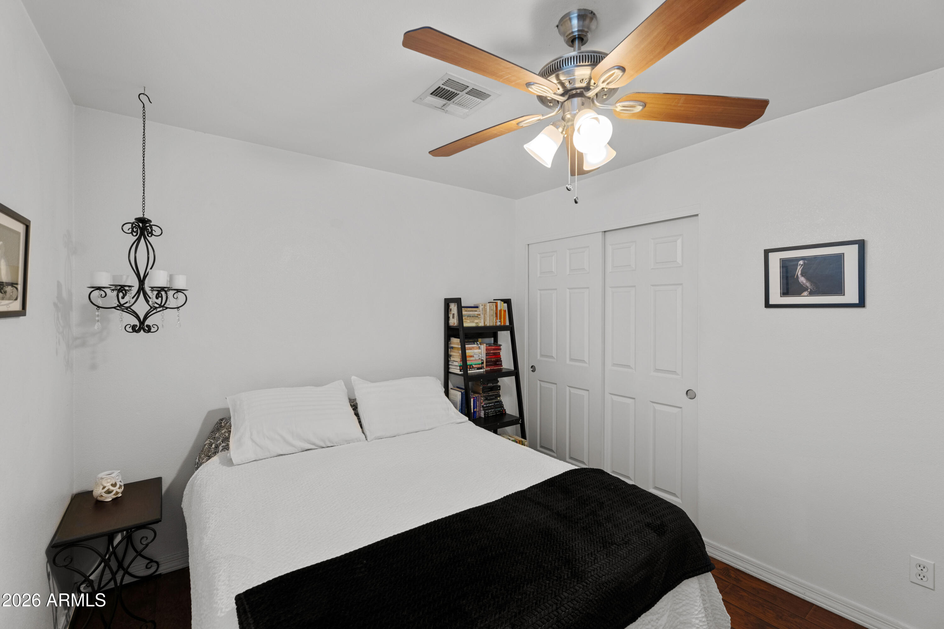 4118 W ORANGEWOOD Avenue