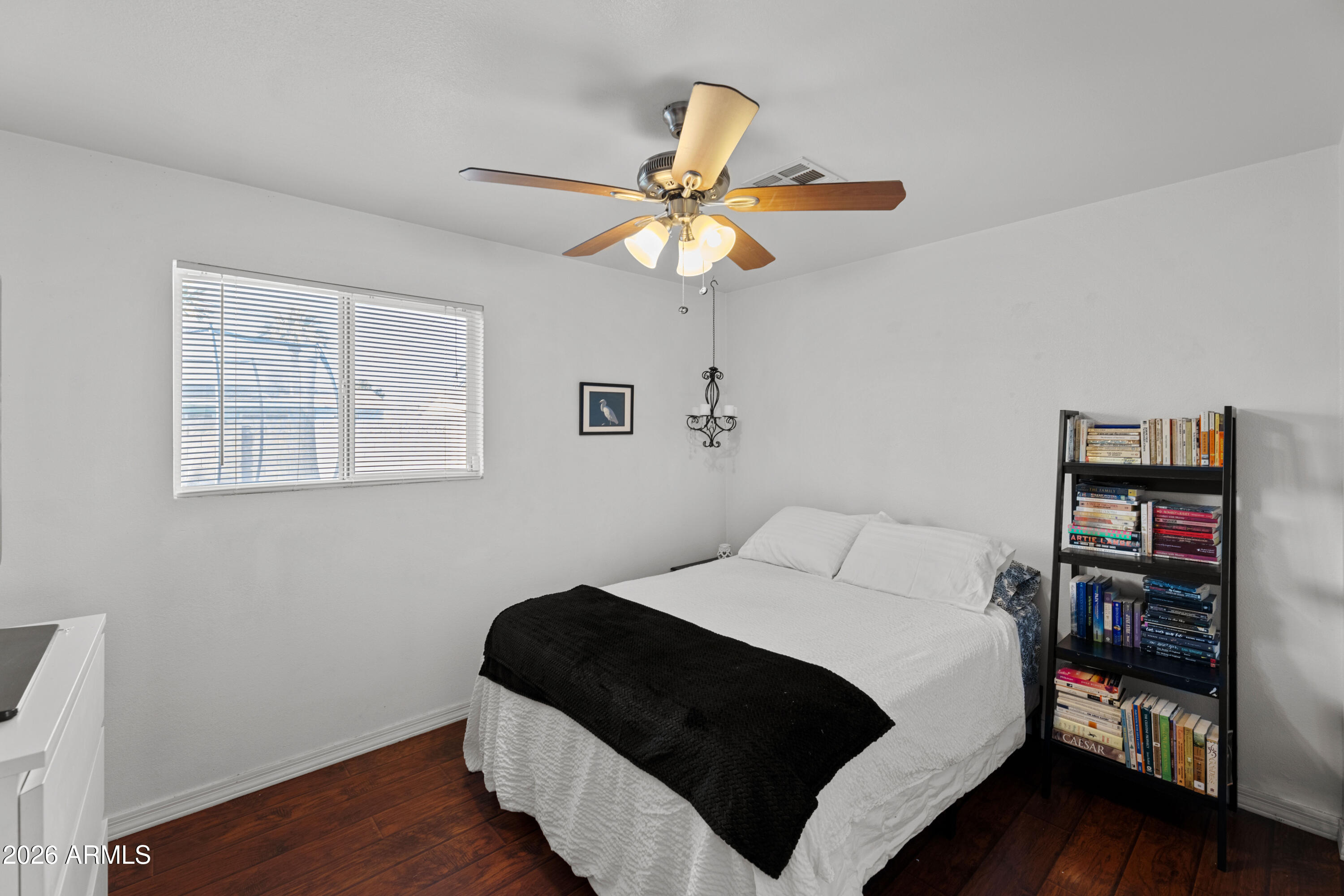 4118 W ORANGEWOOD Avenue