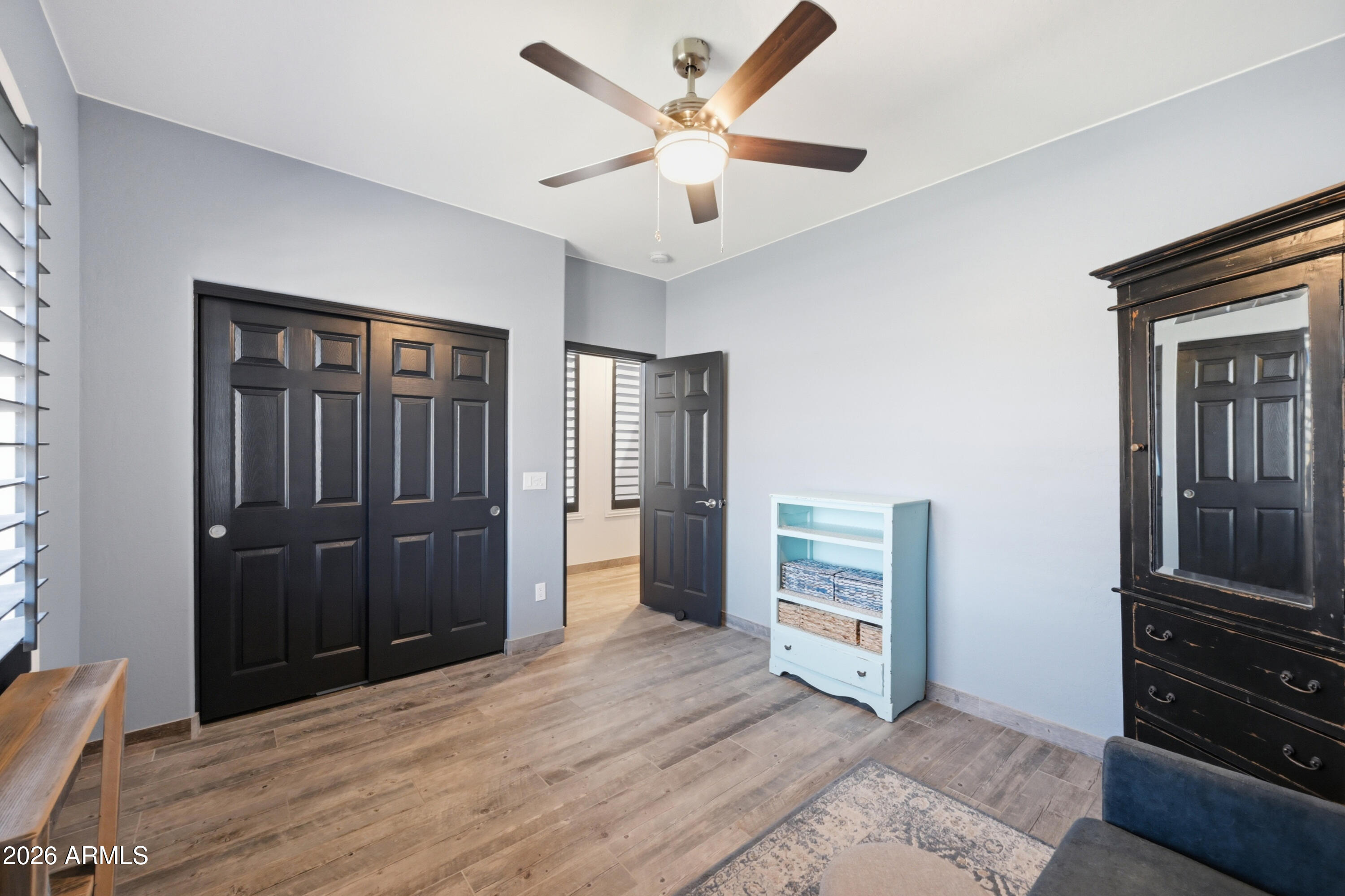 2328 S SORRELLE Street