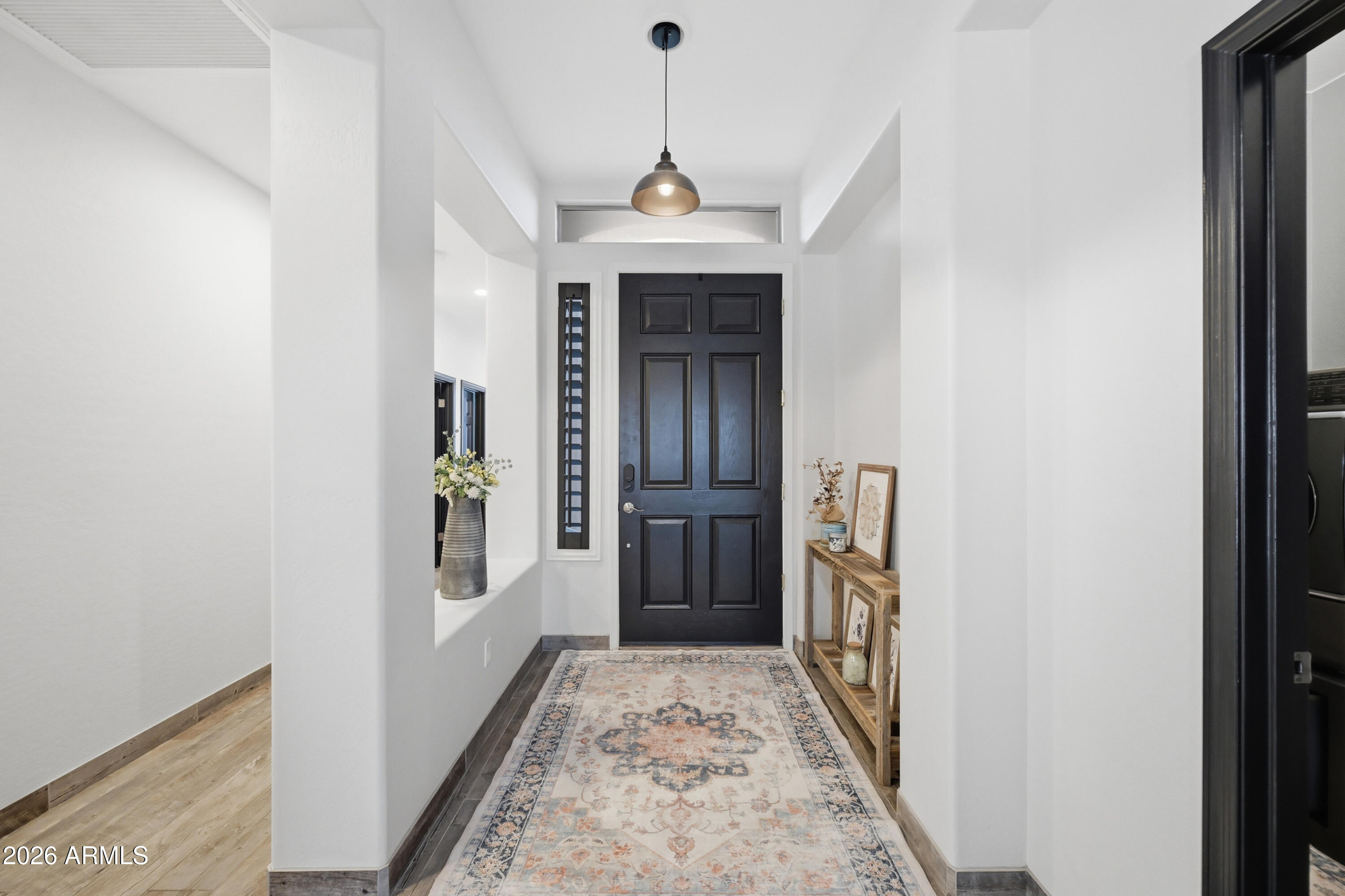 2328 S SORRELLE Street