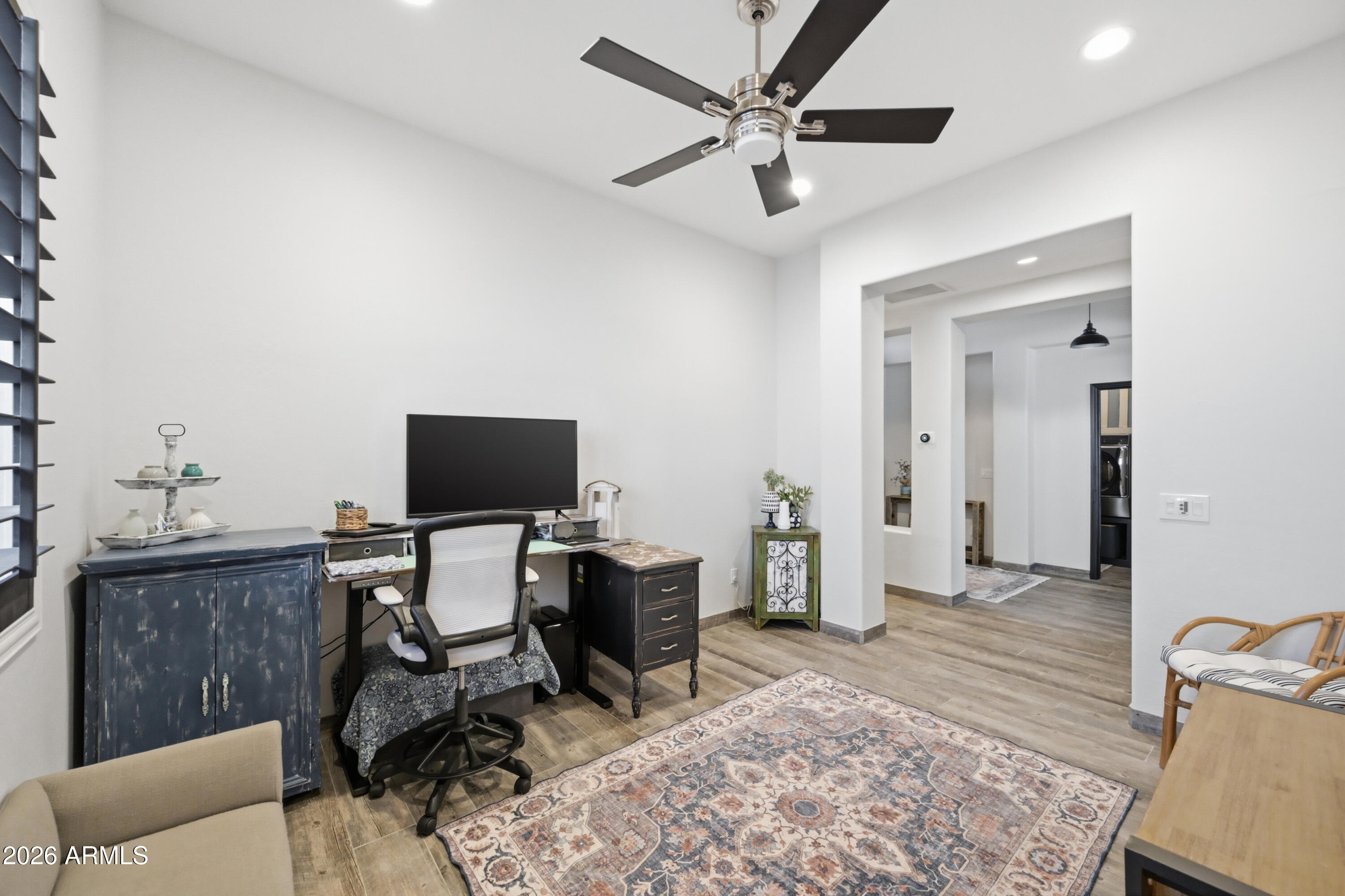 2328 S SORRELLE Street