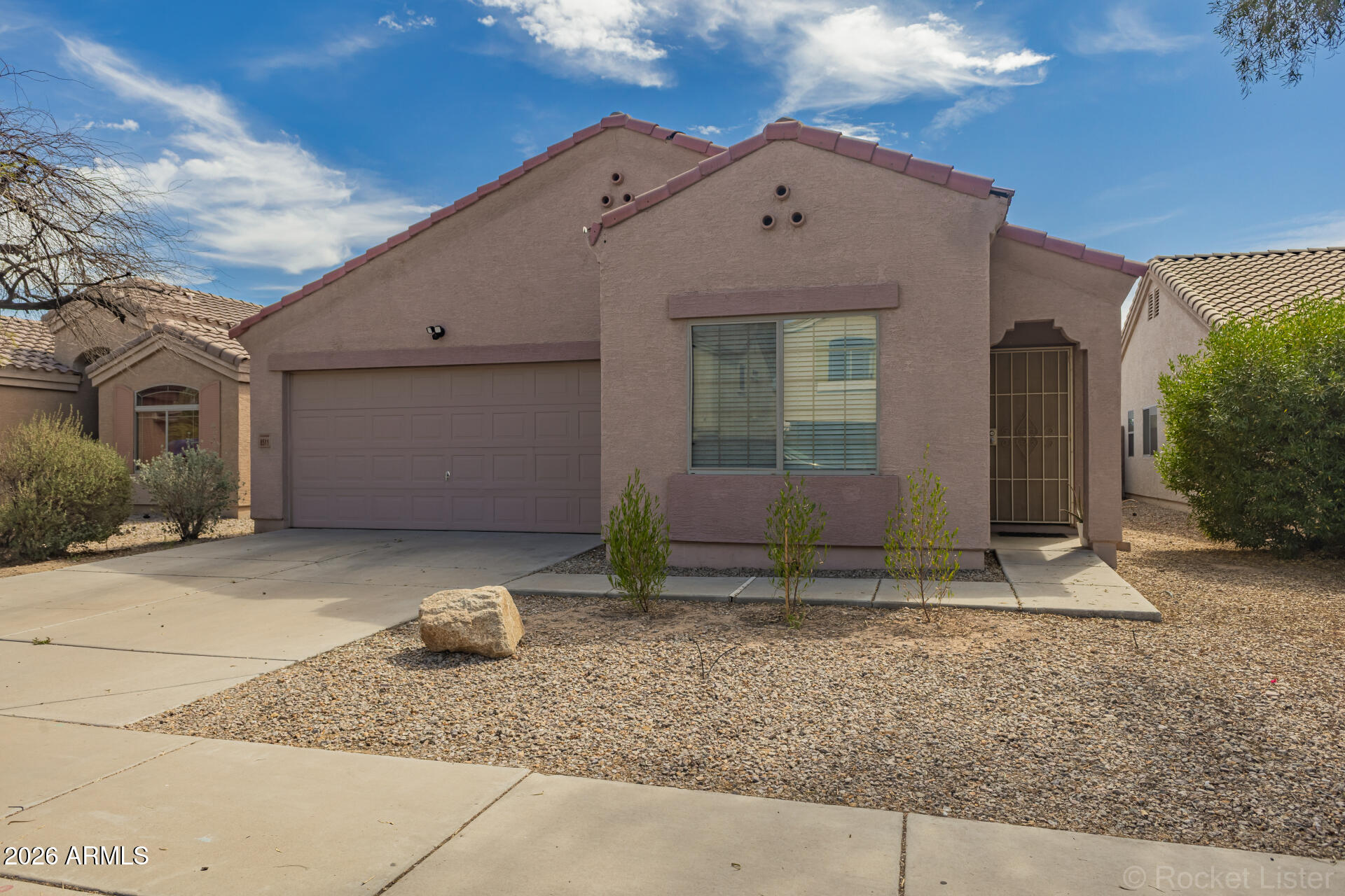 8511 W JOCELYN Terrace