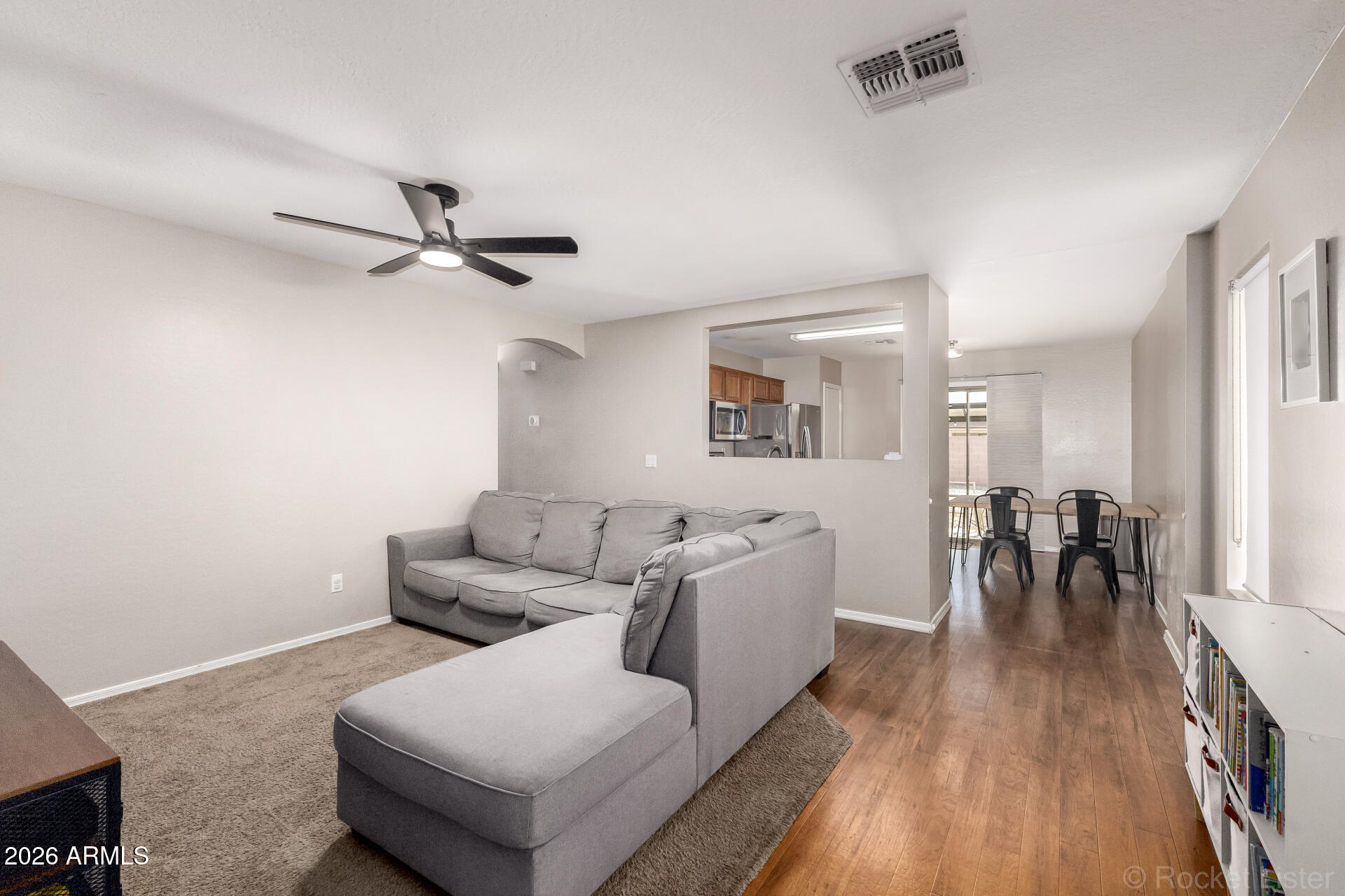 8511 W JOCELYN Terrace