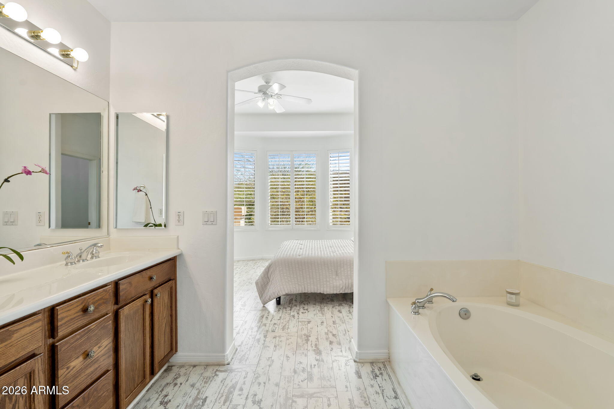 16420 N THOMPSON PEAK Parkway 1059