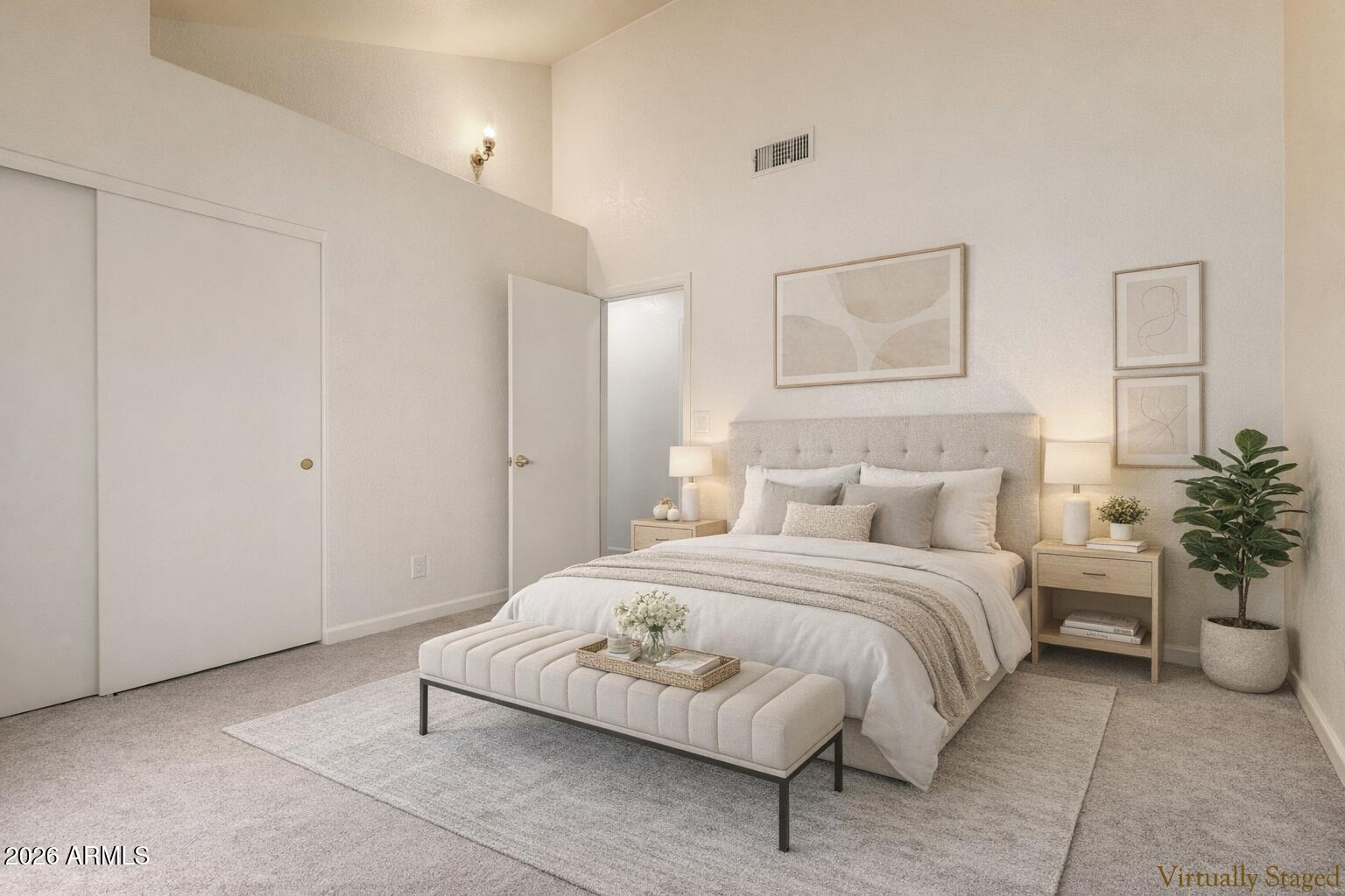 1638 E FAIRVIEW Street