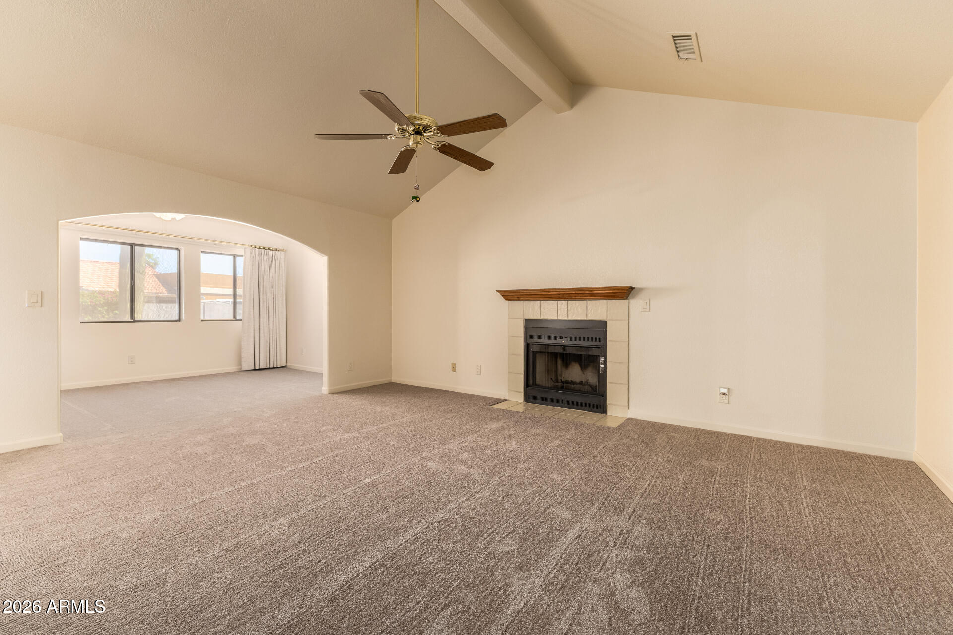 1638 E FAIRVIEW Street