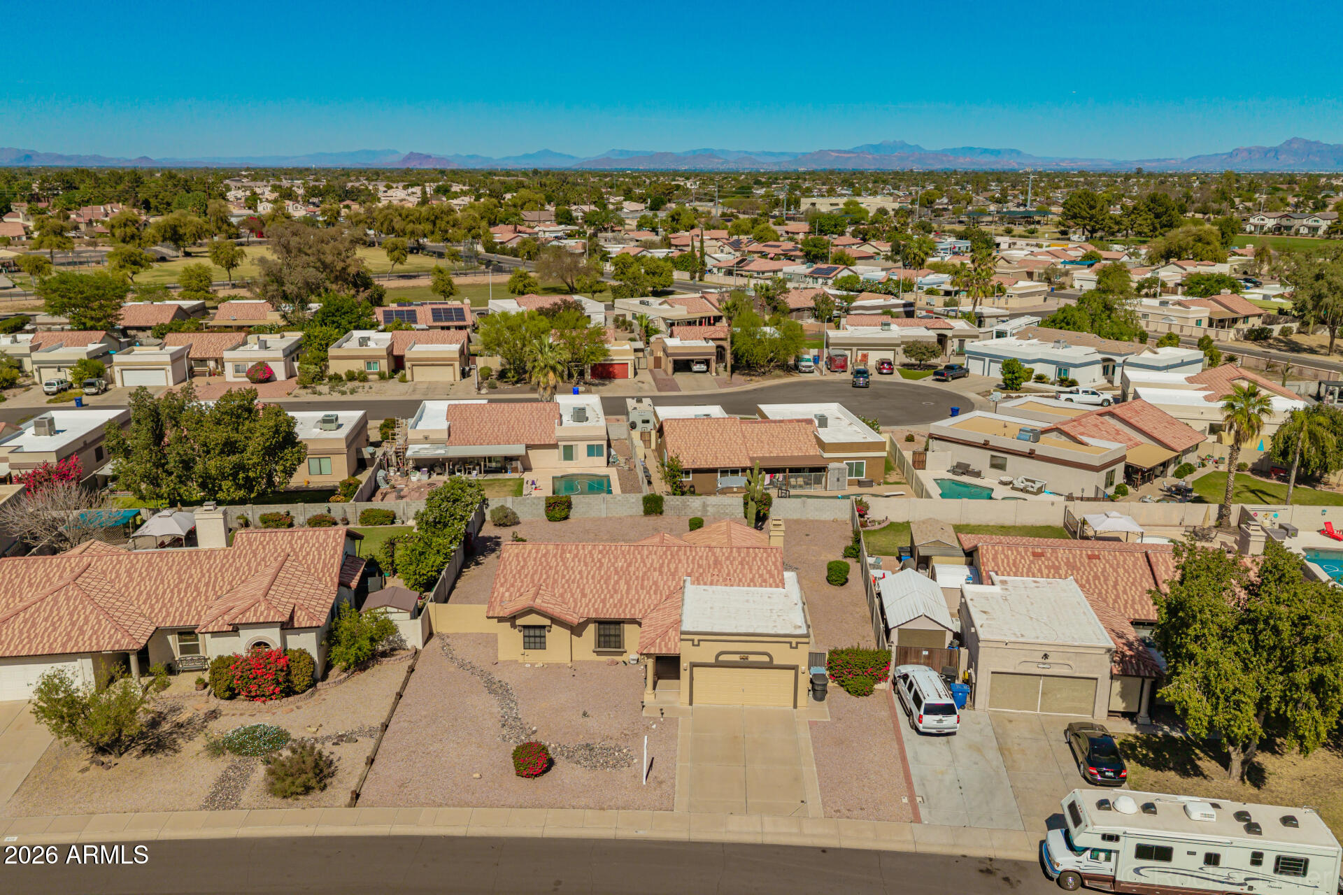 1638 E FAIRVIEW Street