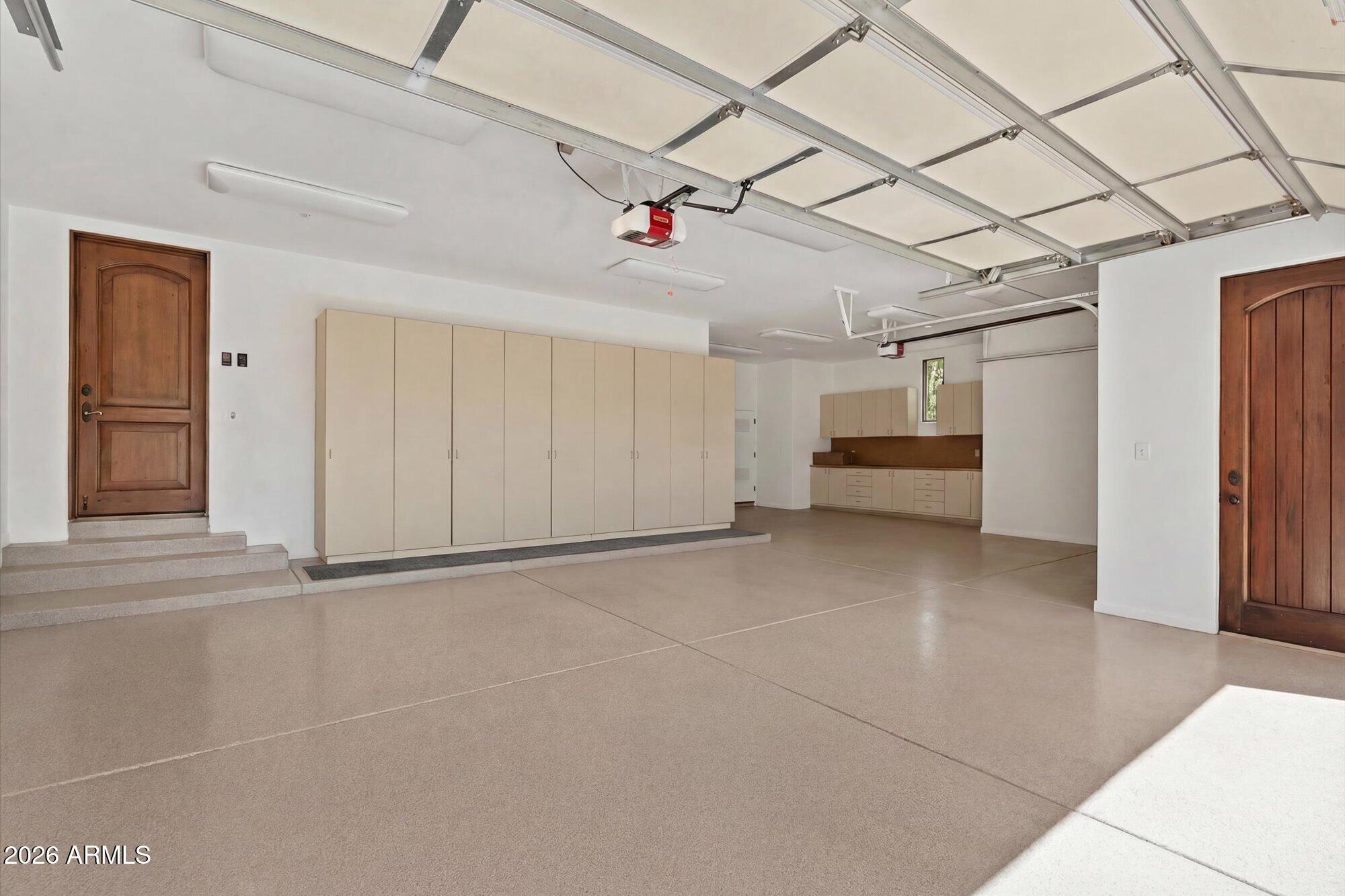 9820 E THOMPSON PEAK Parkway 648