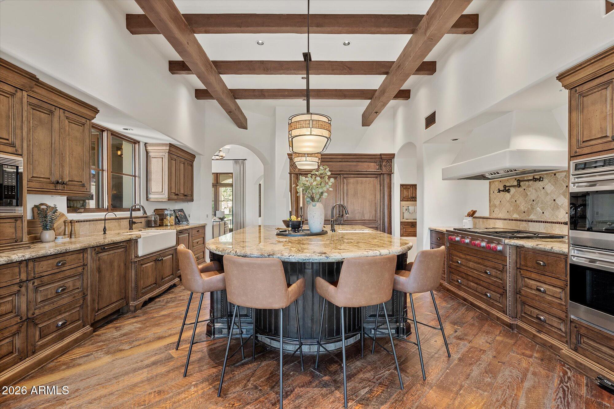 9820 E THOMPSON PEAK Parkway 648