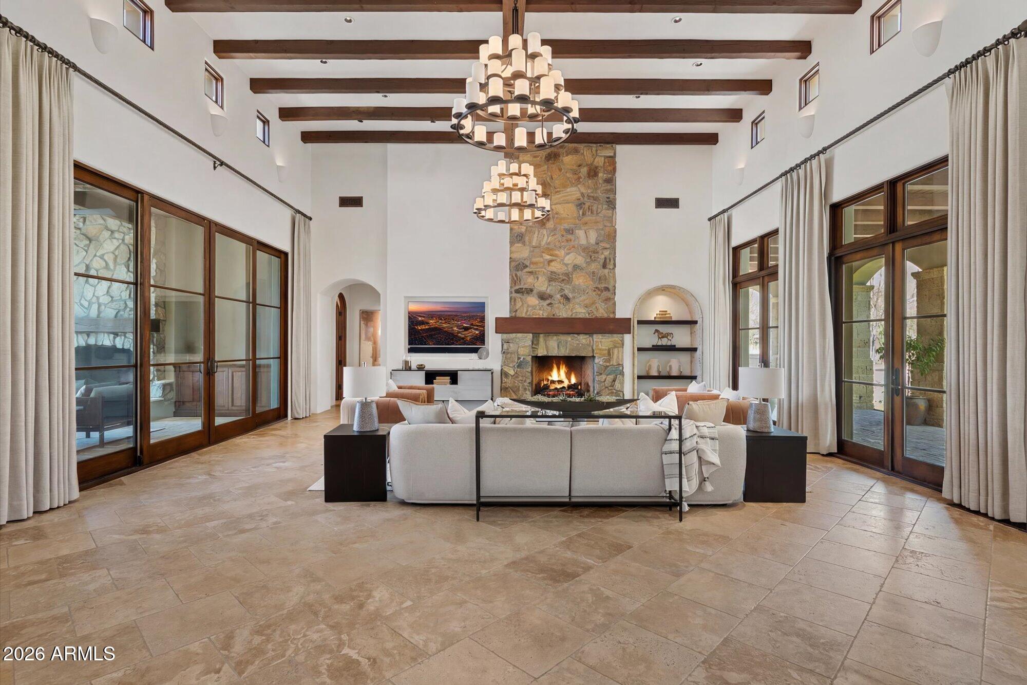 9820 E THOMPSON PEAK Parkway 648