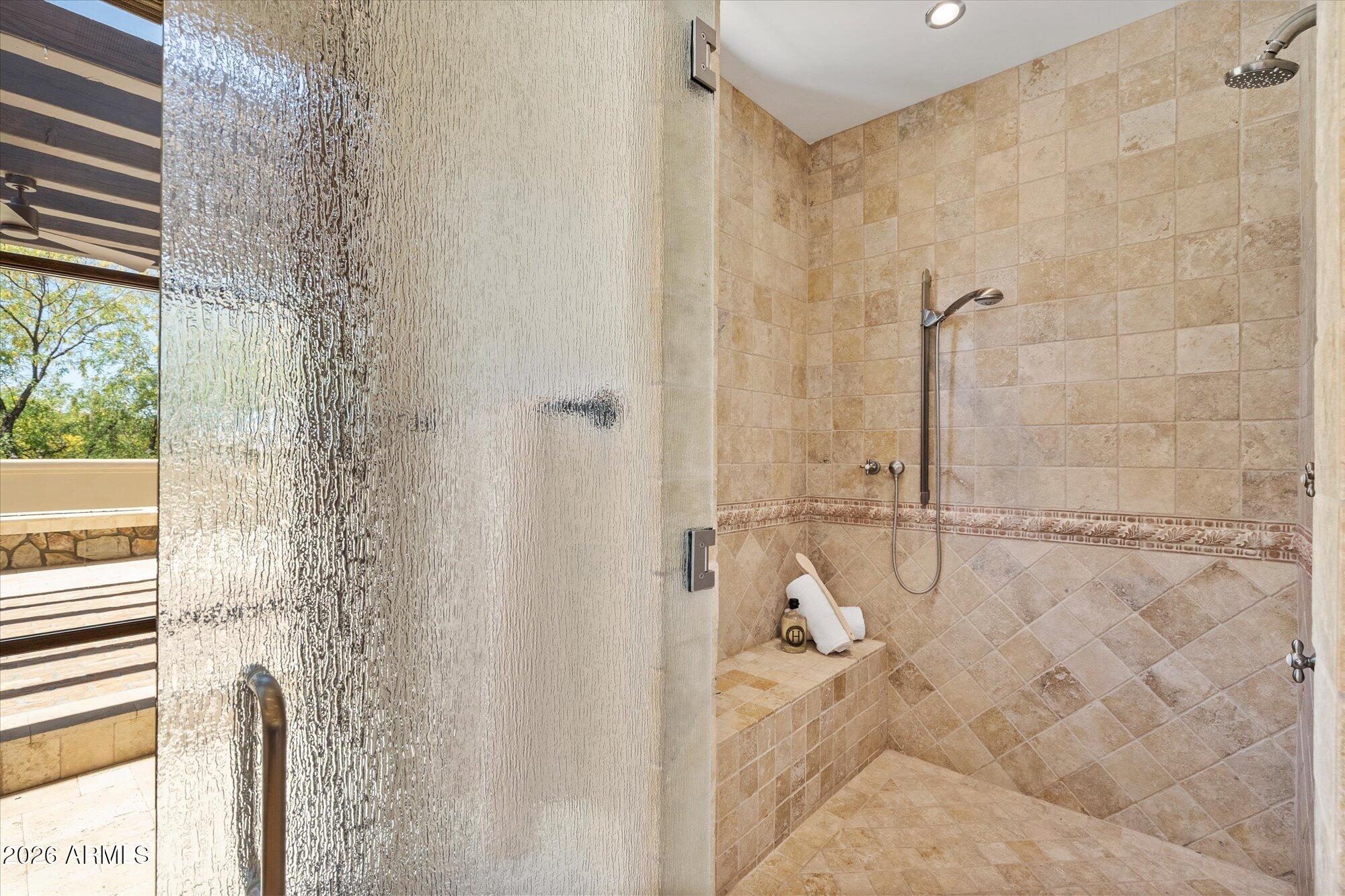 9820 E THOMPSON PEAK Parkway 648