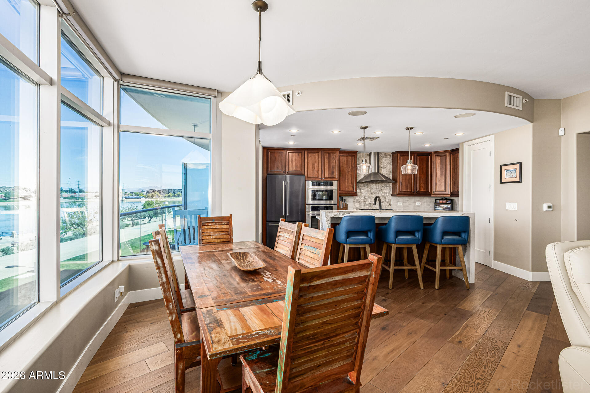 120 E RIO SALADO Parkway 204