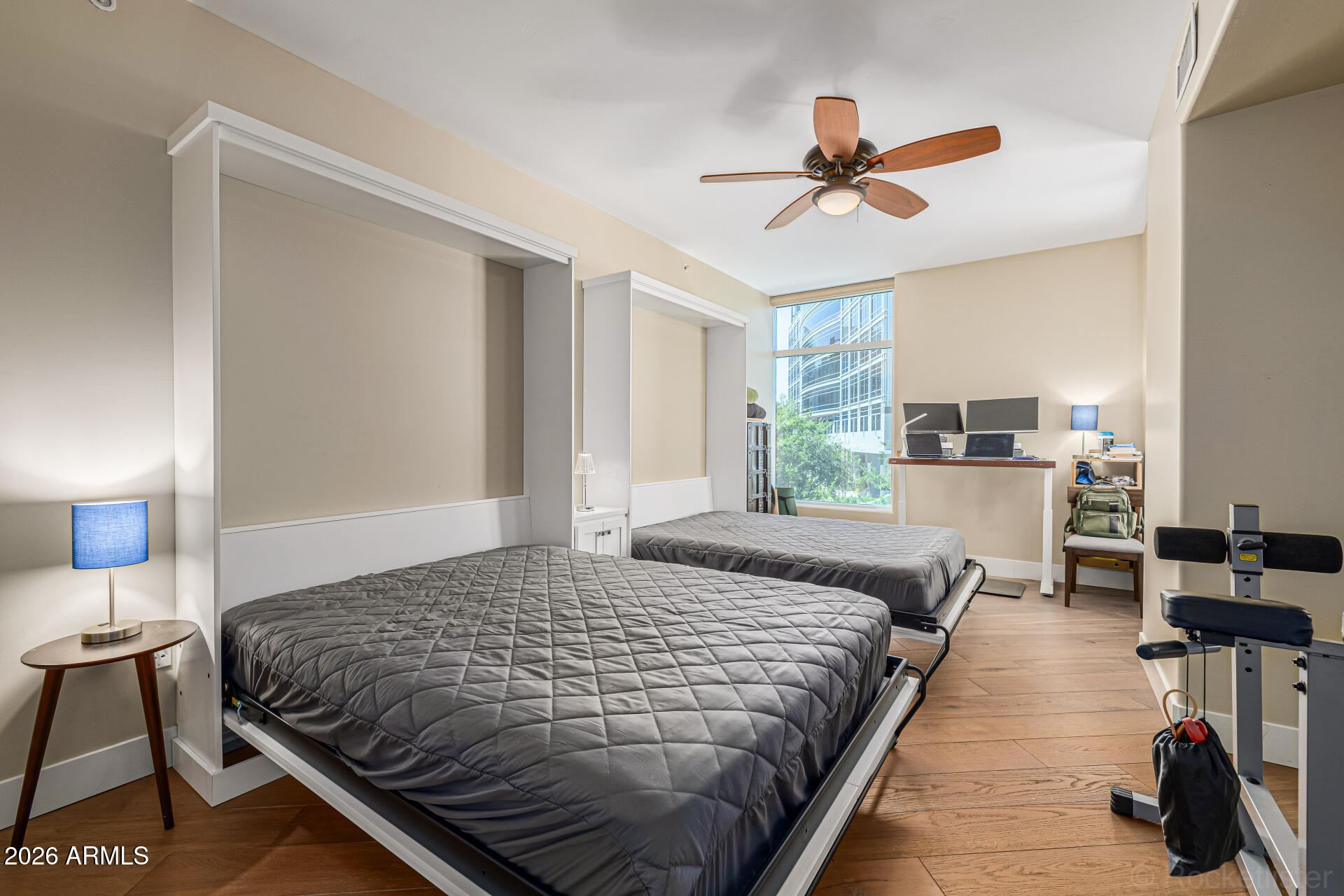 120 E RIO SALADO Parkway 204