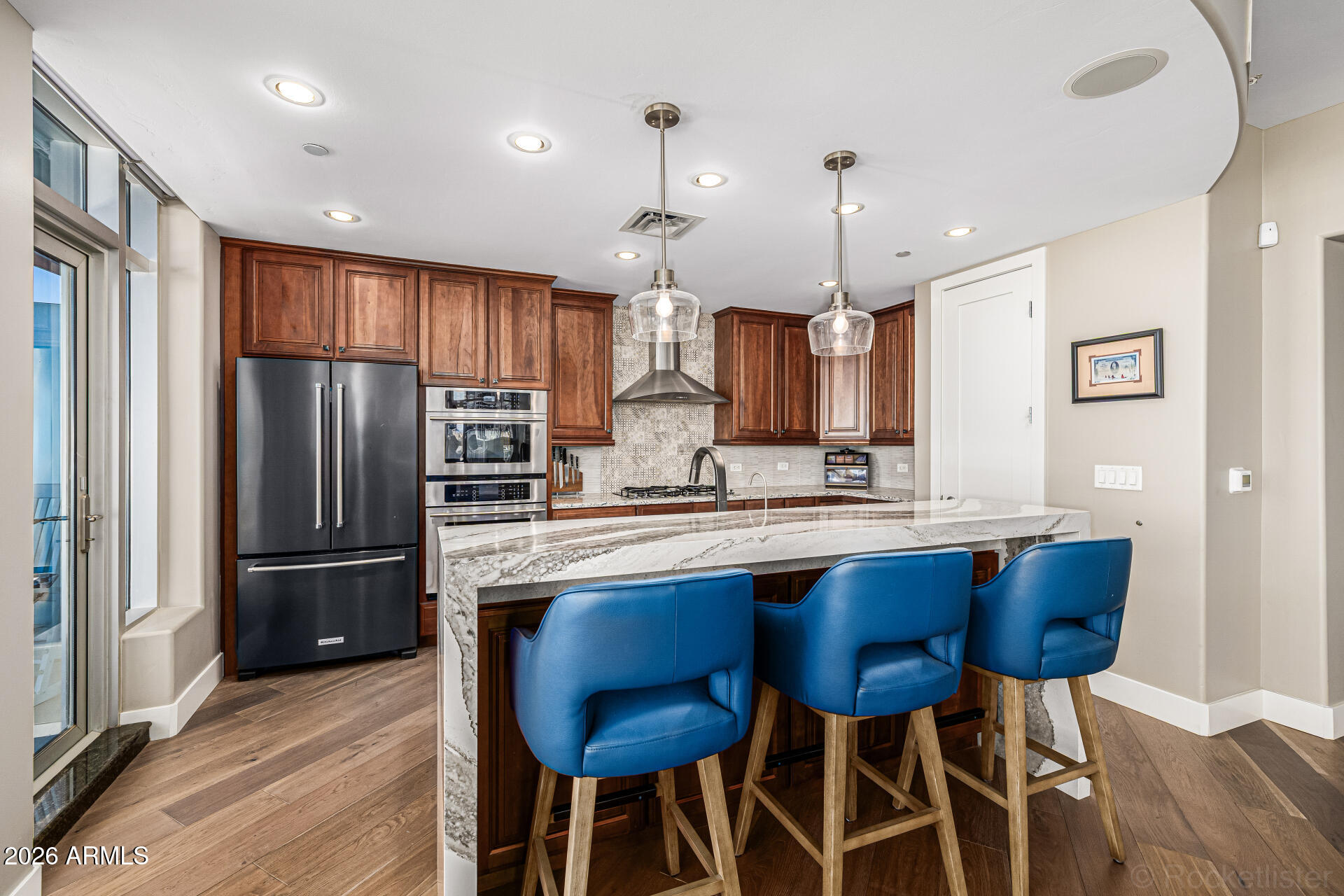 120 E RIO SALADO Parkway 204