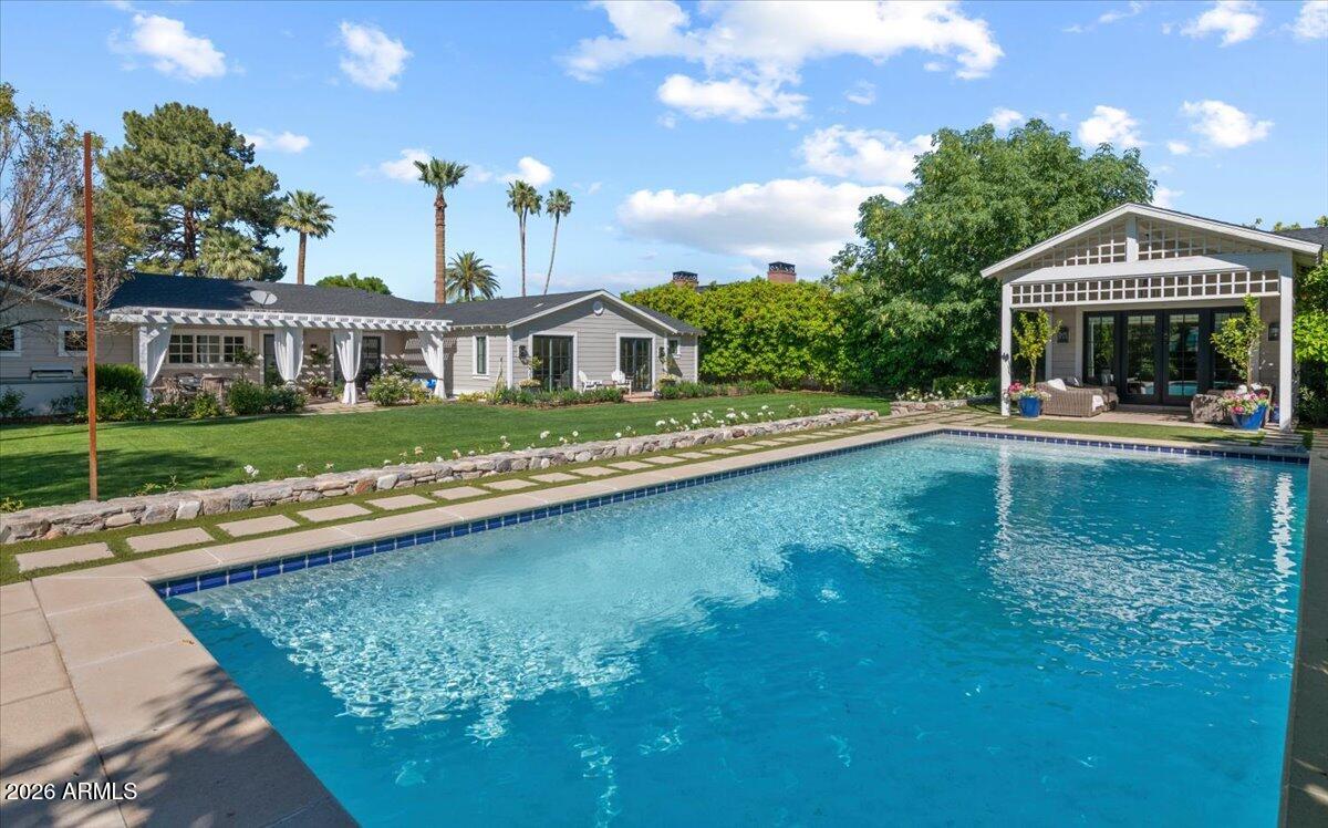 6141 E CALLE CAMELIA