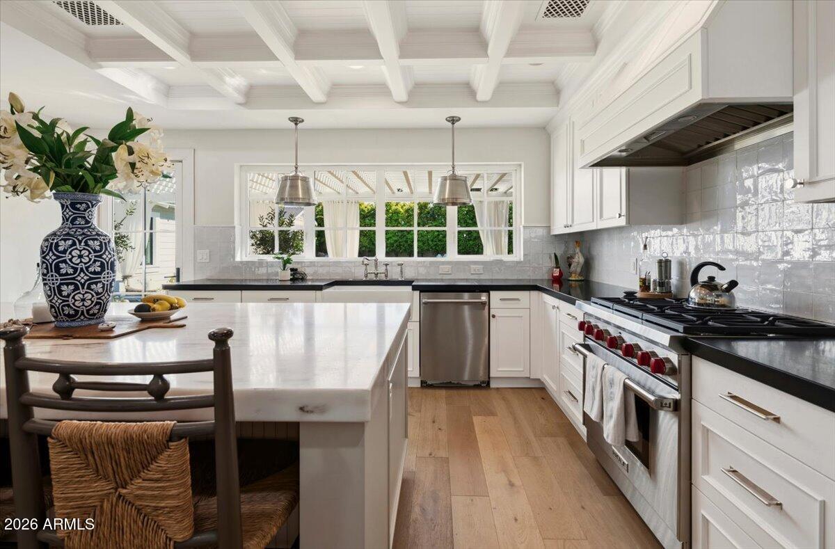 6141 E CALLE CAMELIA