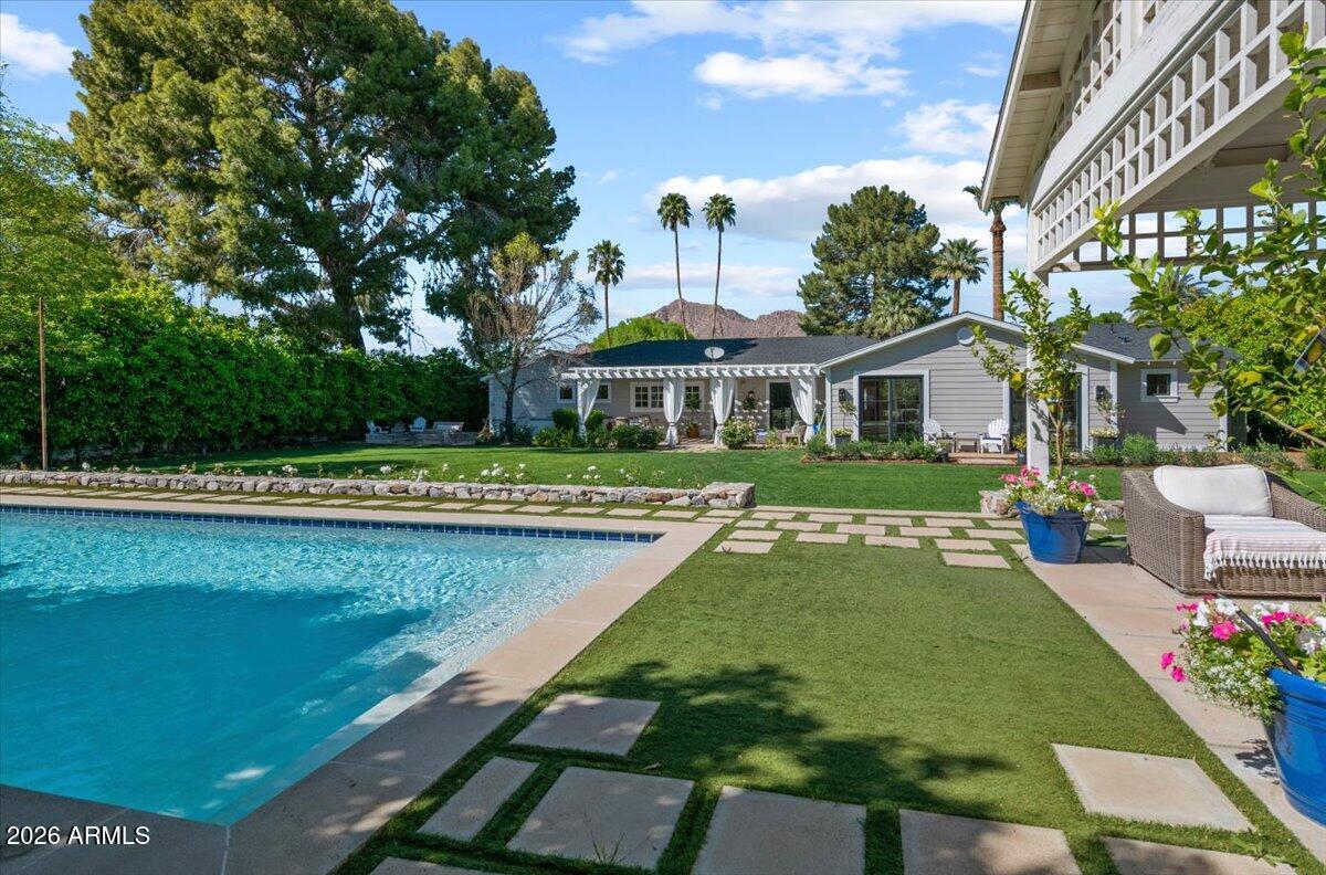 6141 E CALLE CAMELIA