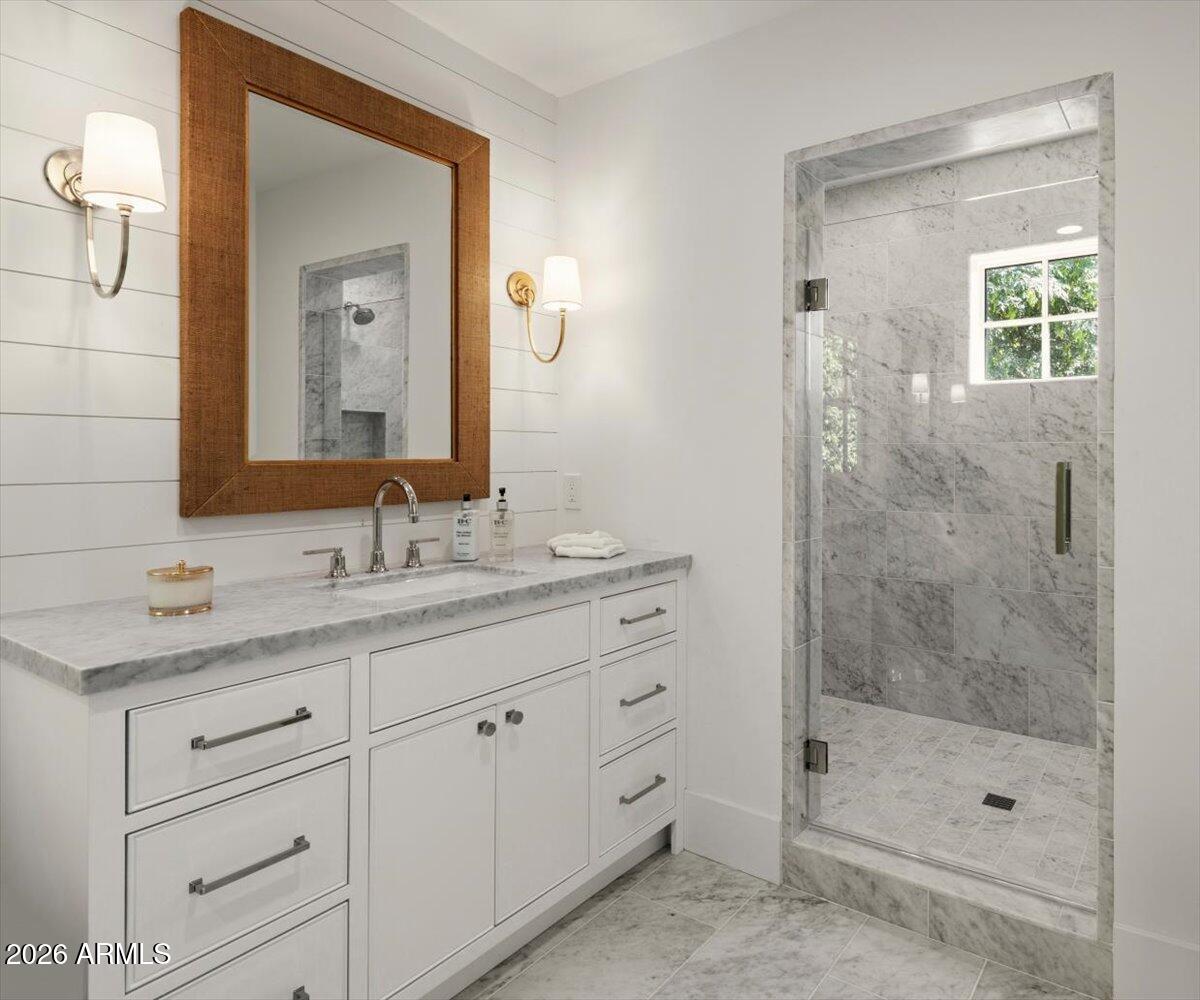 6141 E CALLE CAMELIA