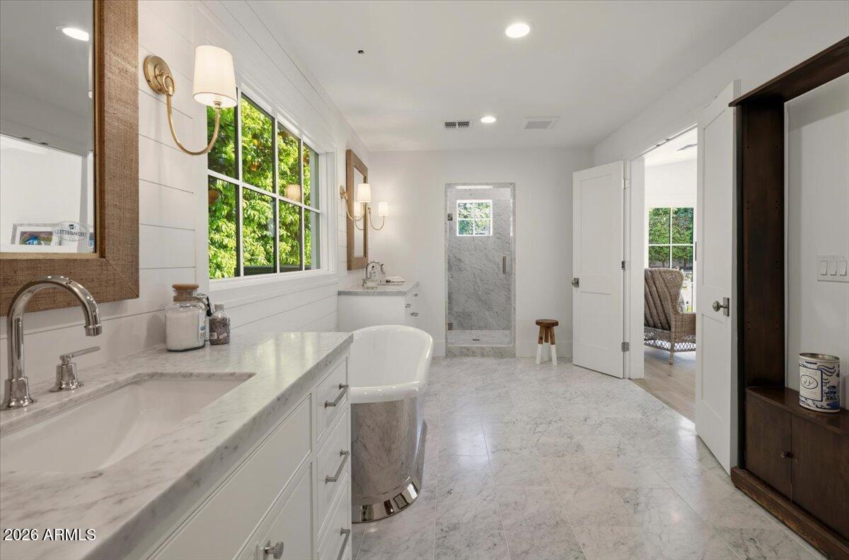 6141 E CALLE CAMELIA