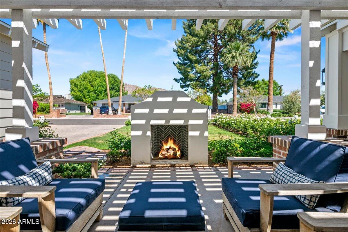 6141 E CALLE CAMELIA