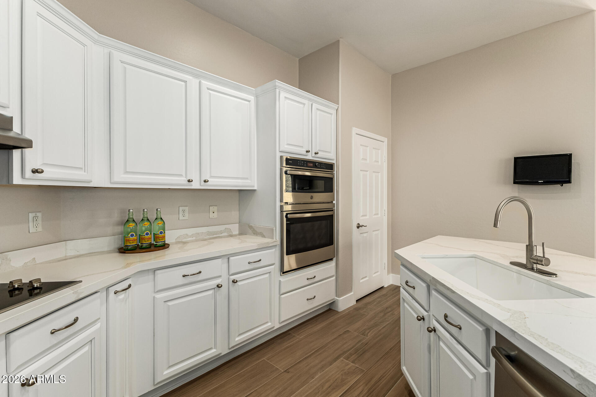 2640 S DRAGOON Drive