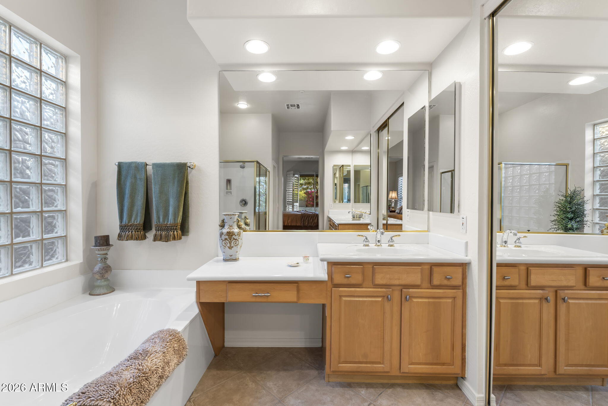 10742 E PALM RIDGE Drive