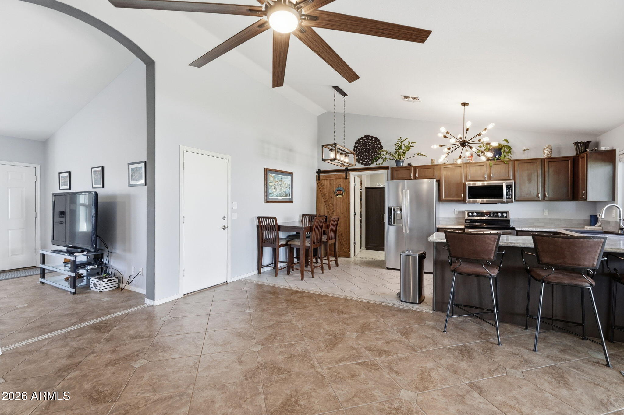 8134 E EVERGREEN Street