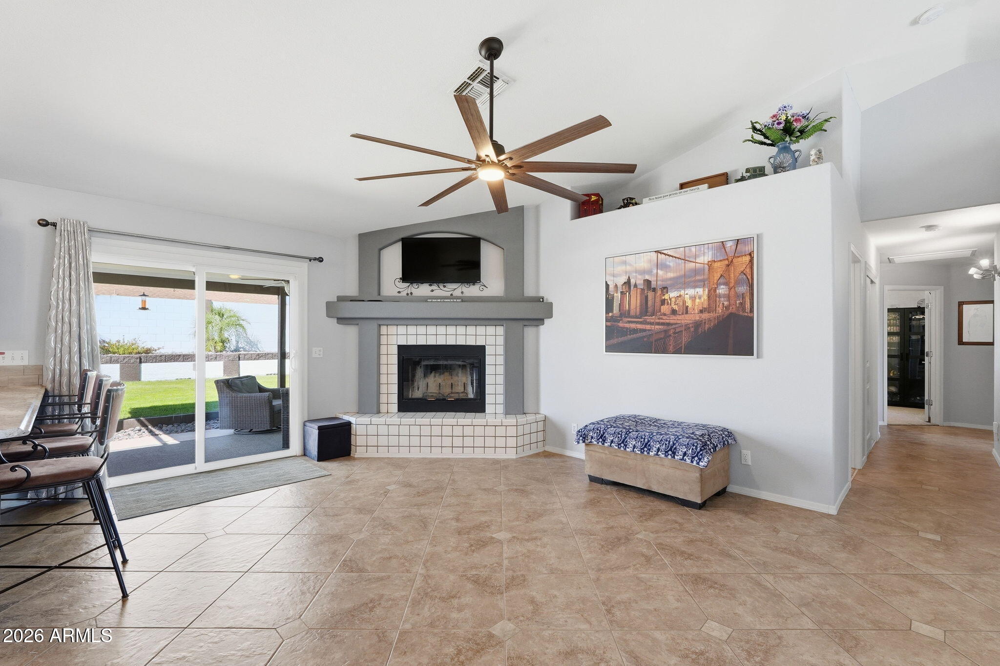 8134 E EVERGREEN Street