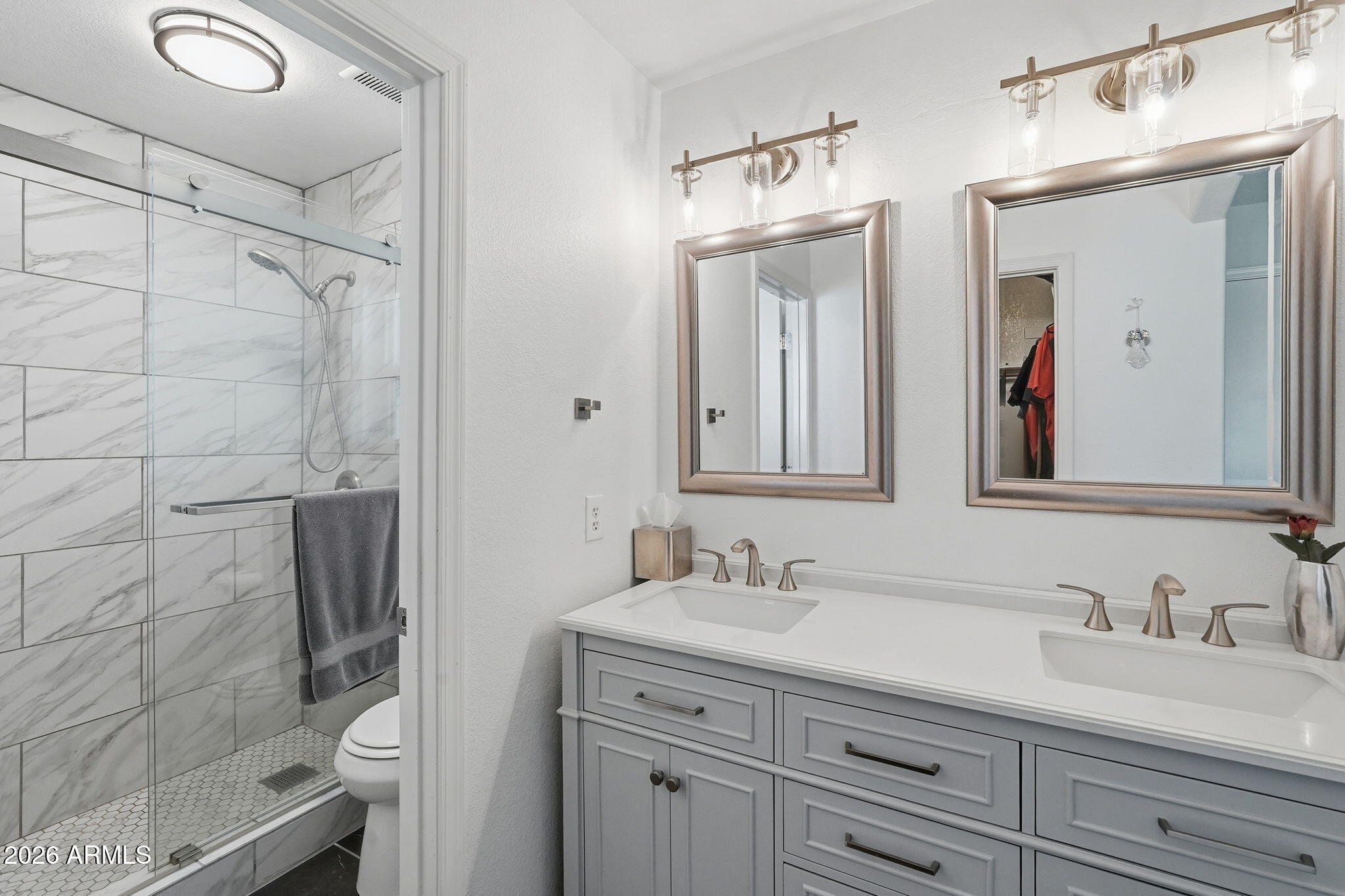 8134 E EVERGREEN Street