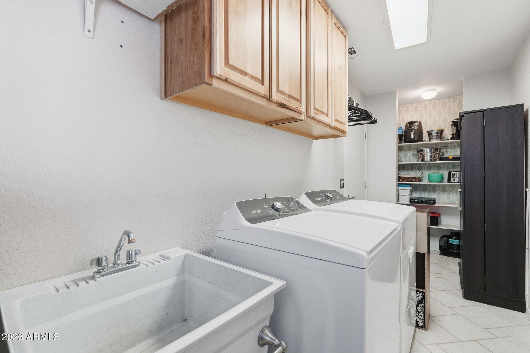 8134 E EVERGREEN Street