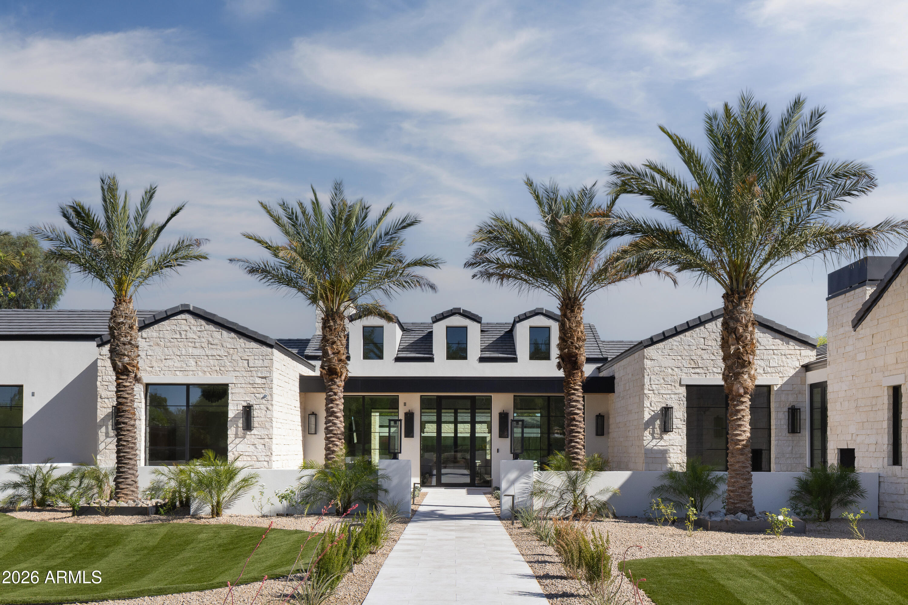 5717 E VIA LOS RANCHOS