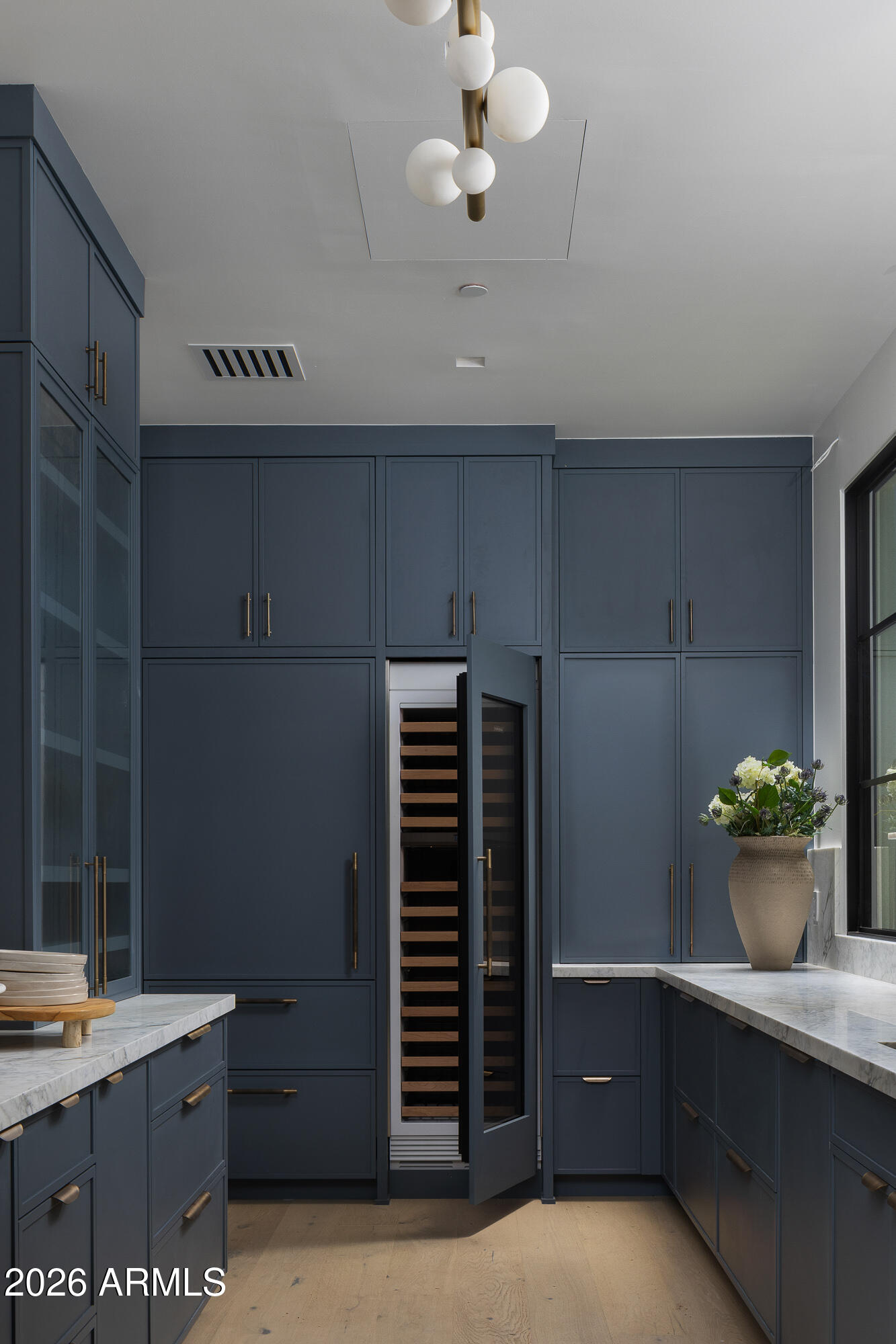 5717 E VIA LOS RANCHOS