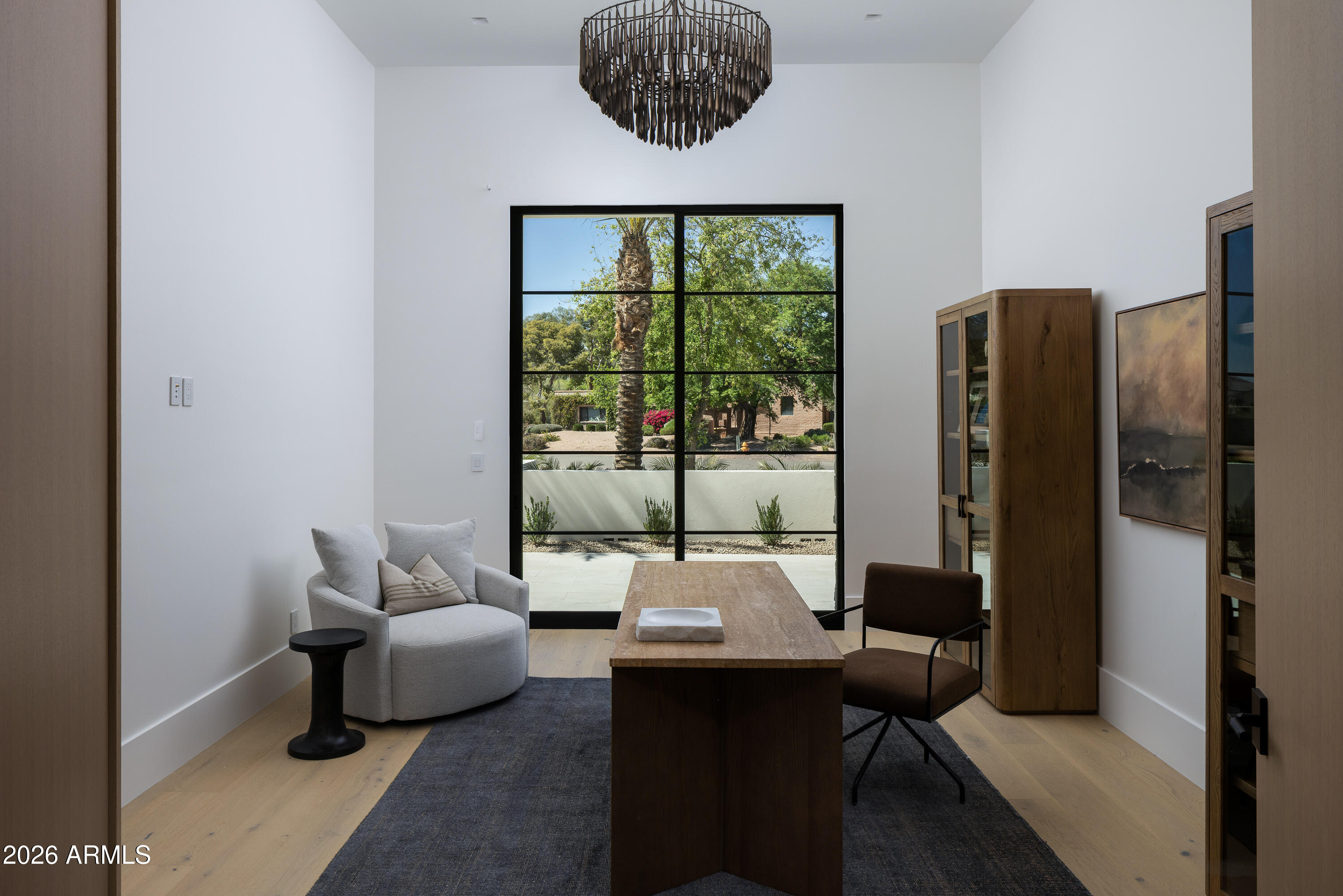 5717 E VIA LOS RANCHOS