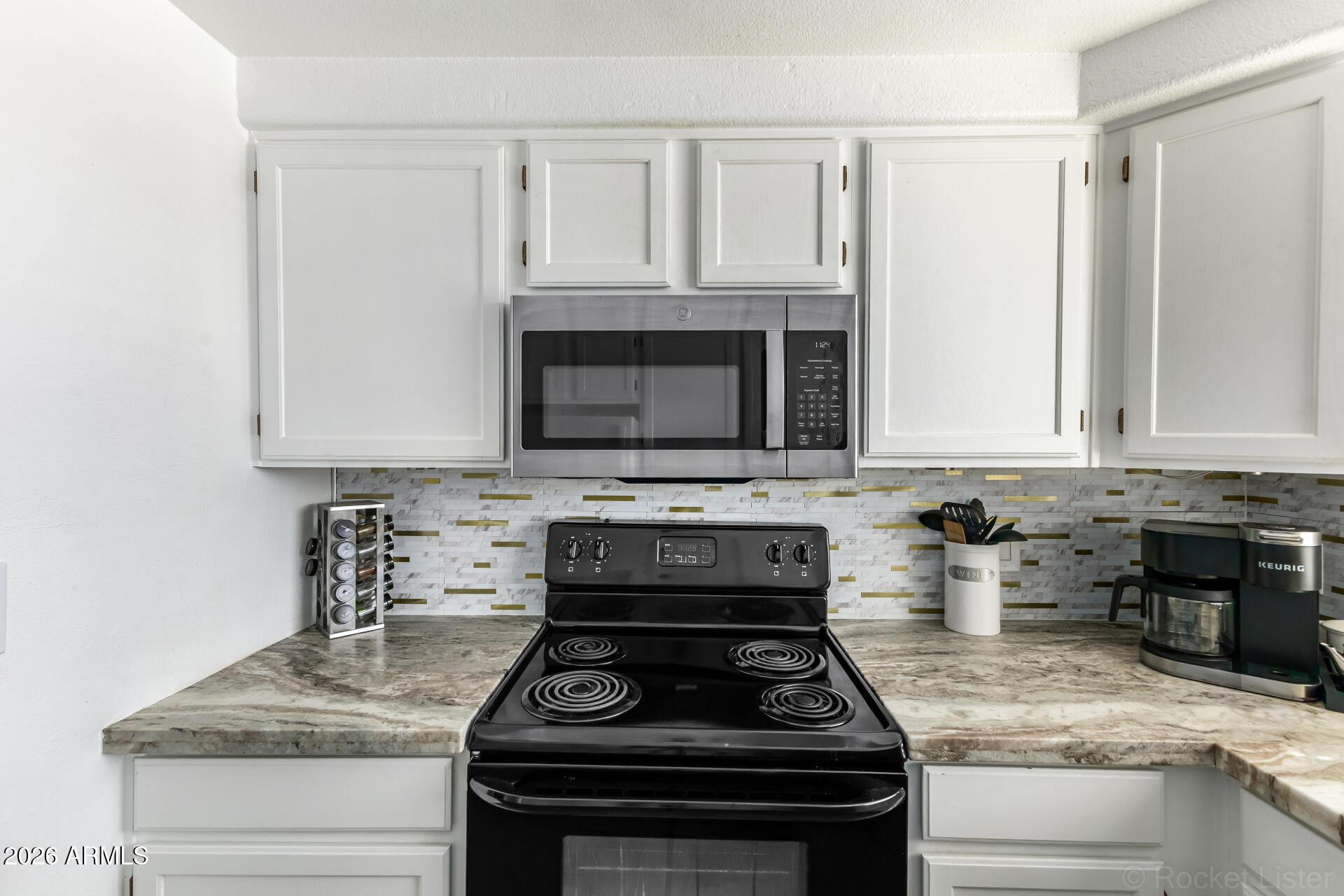1825 W RAY Road 2146