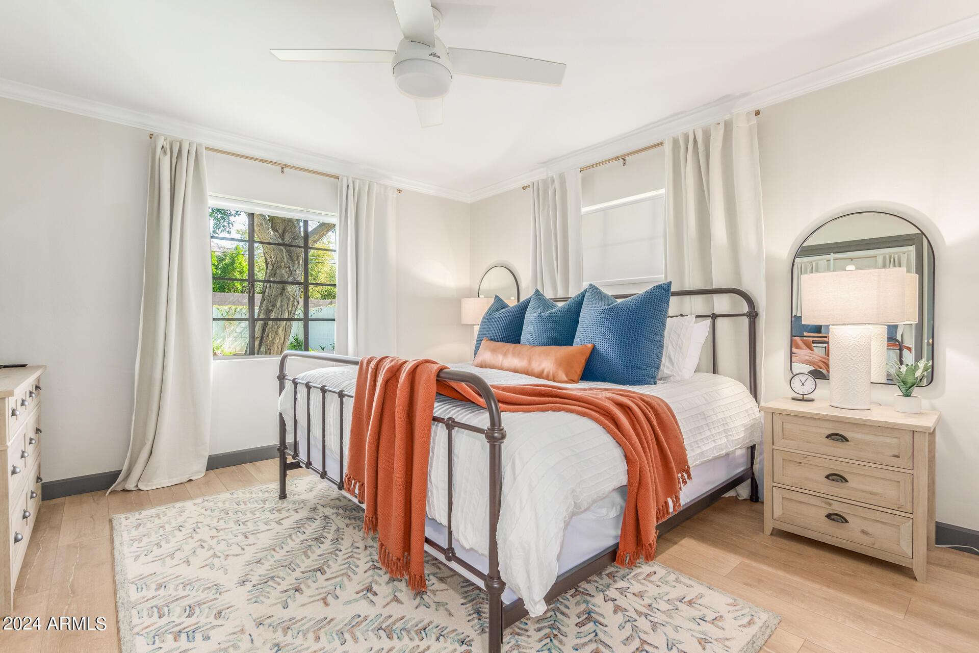 4536 E Calle Redonda