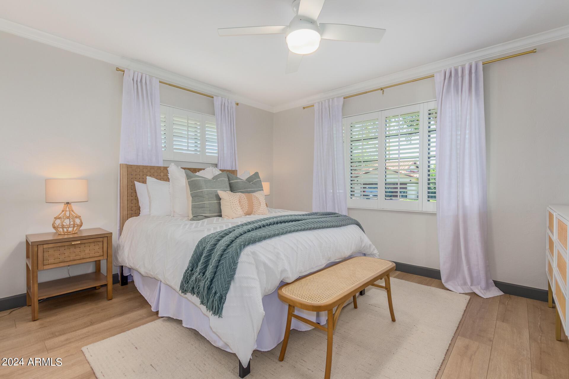 4536 E Calle Redonda