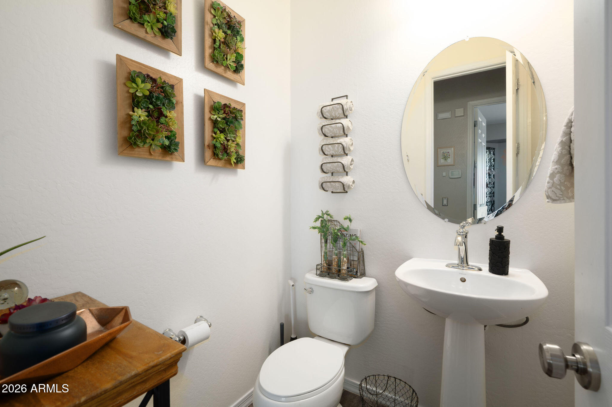 5913 E BRAMBLE BERRY Lane