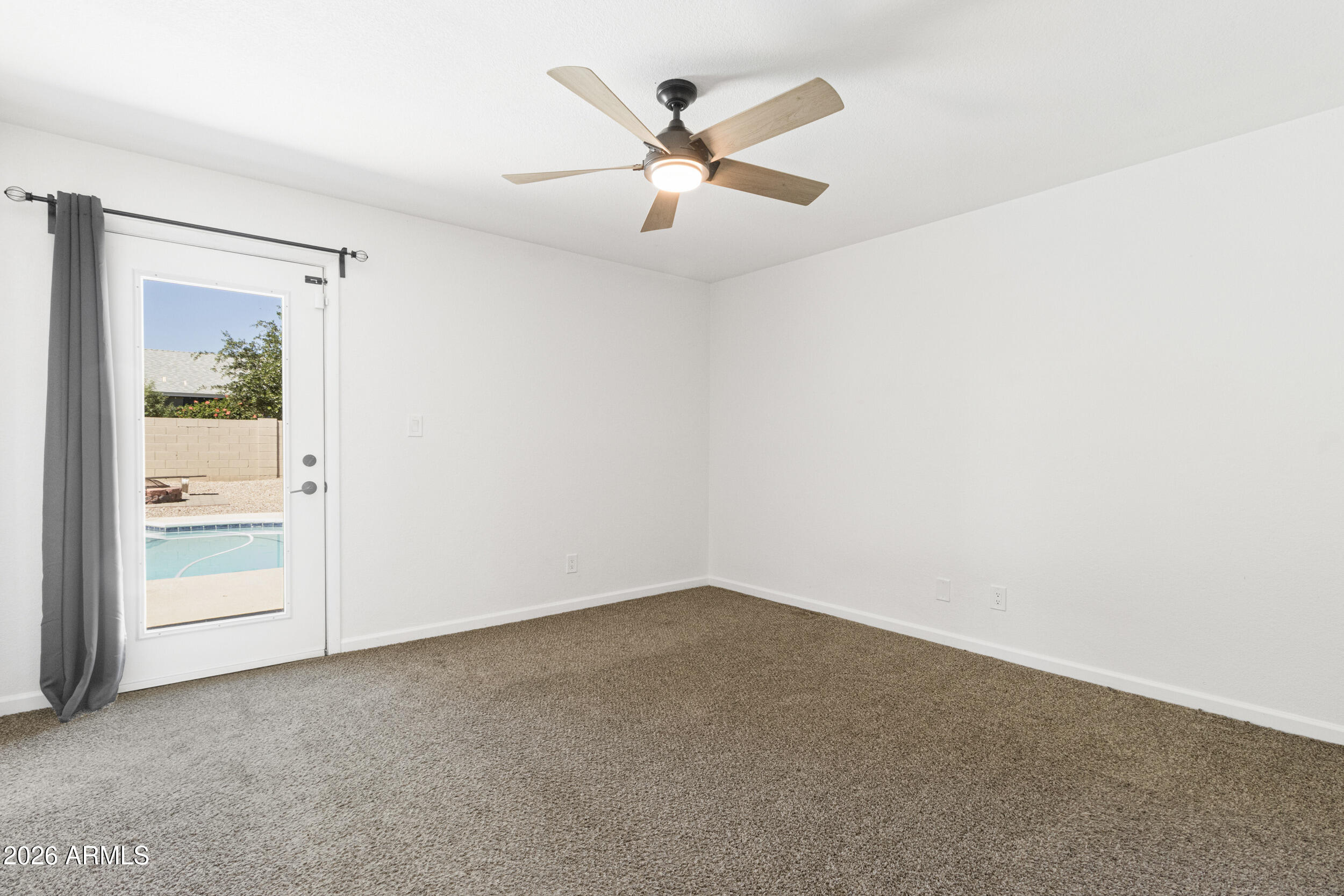 11830 S EAGLEMAN Drive