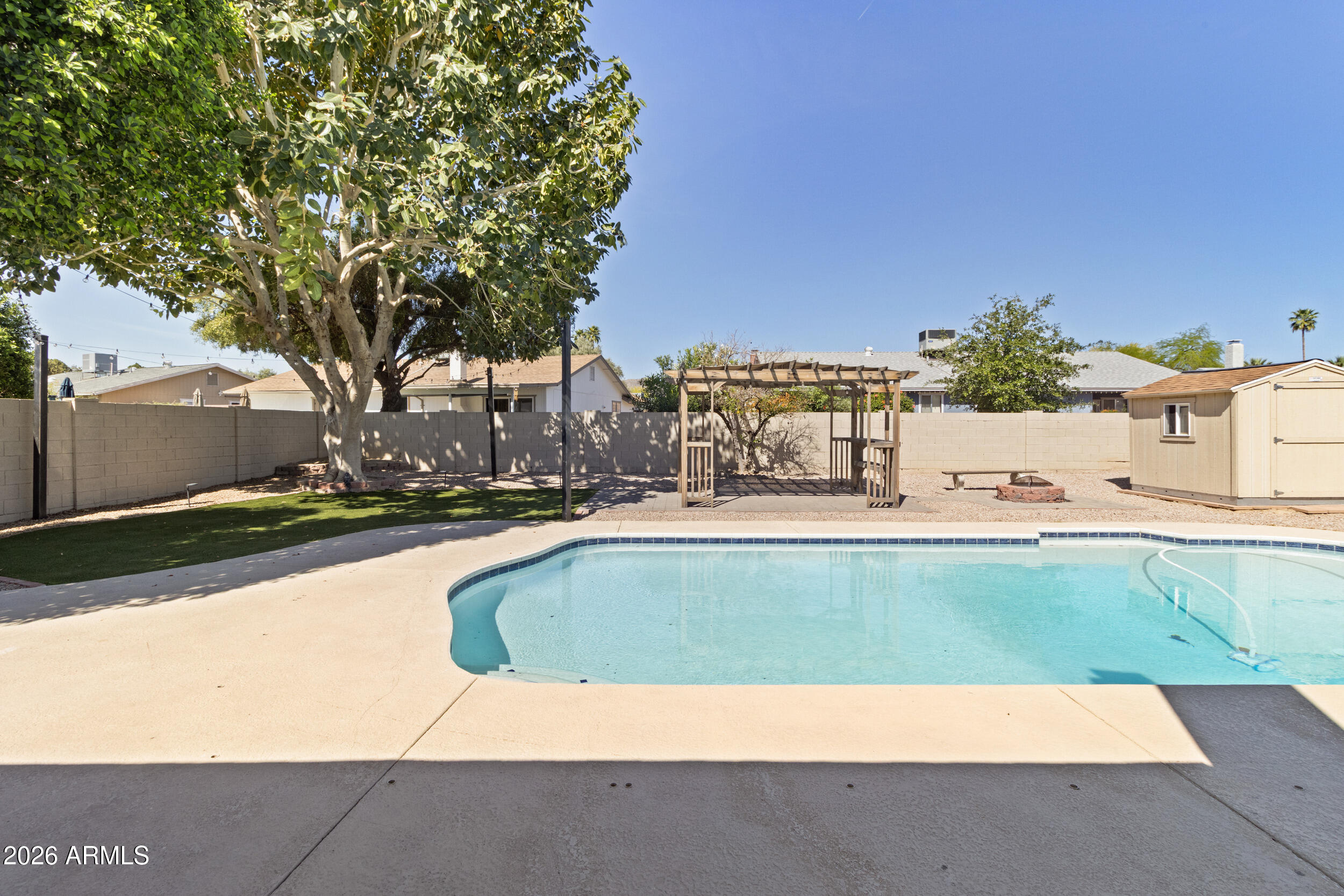 11830 S EAGLEMAN Drive