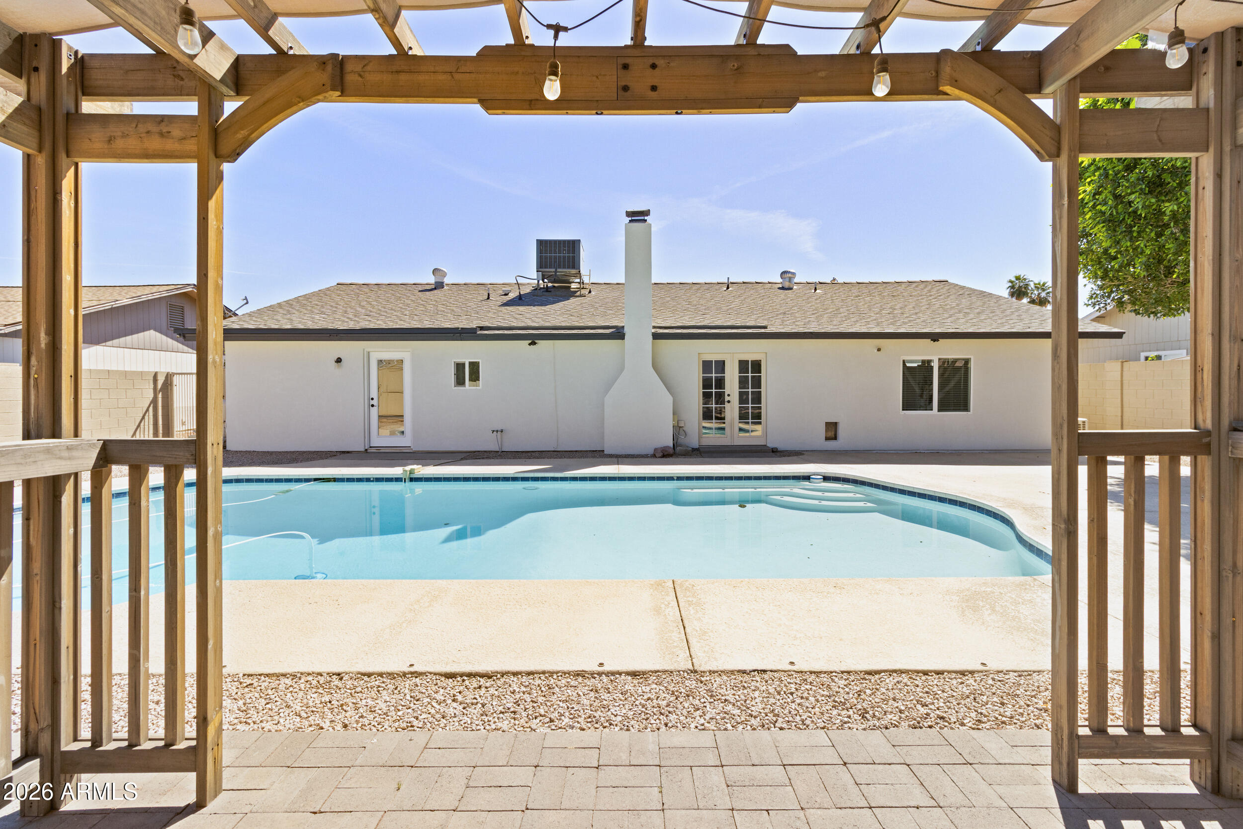 11830 S EAGLEMAN Drive