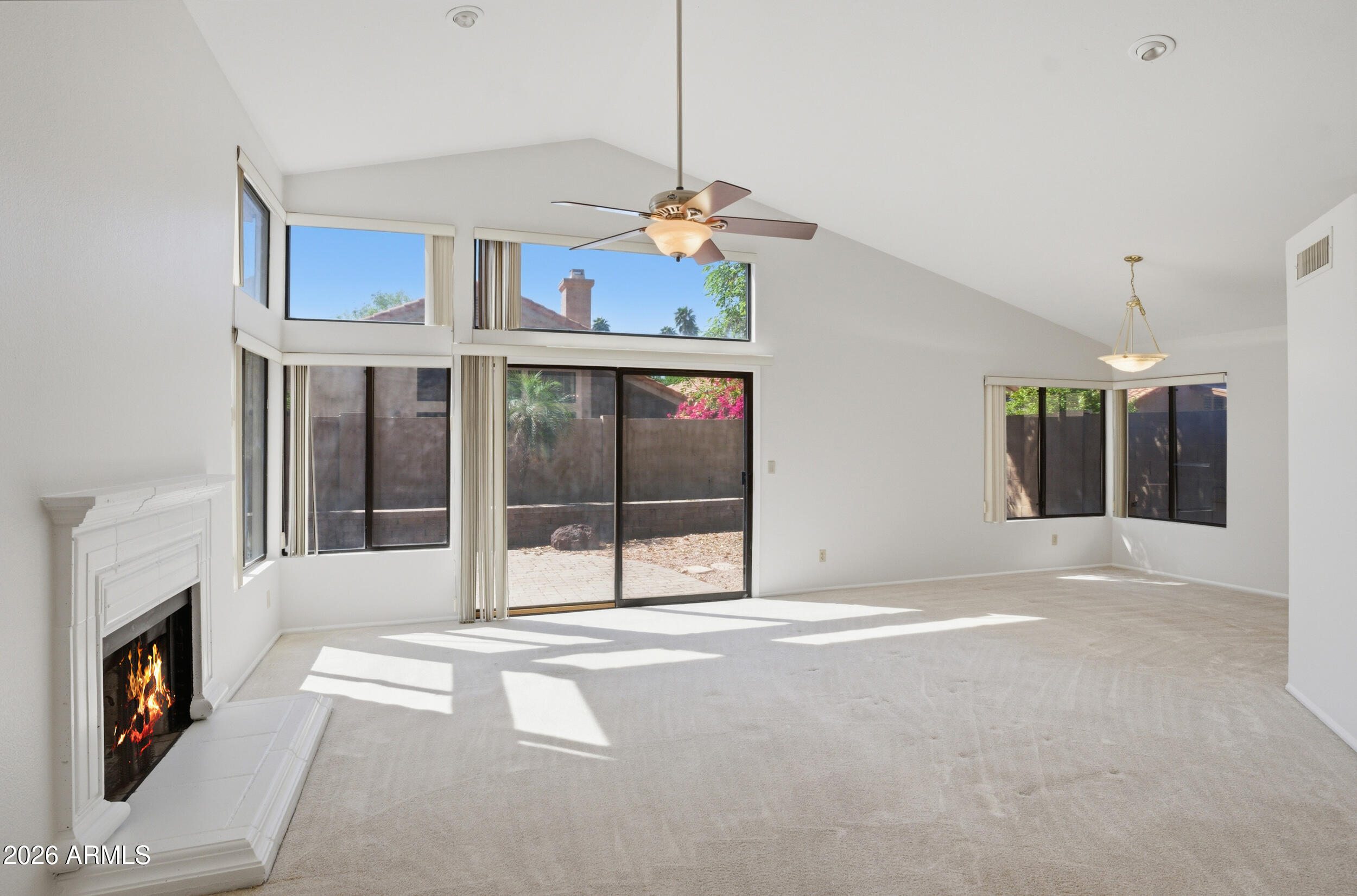 37 E GREENTREE Drive