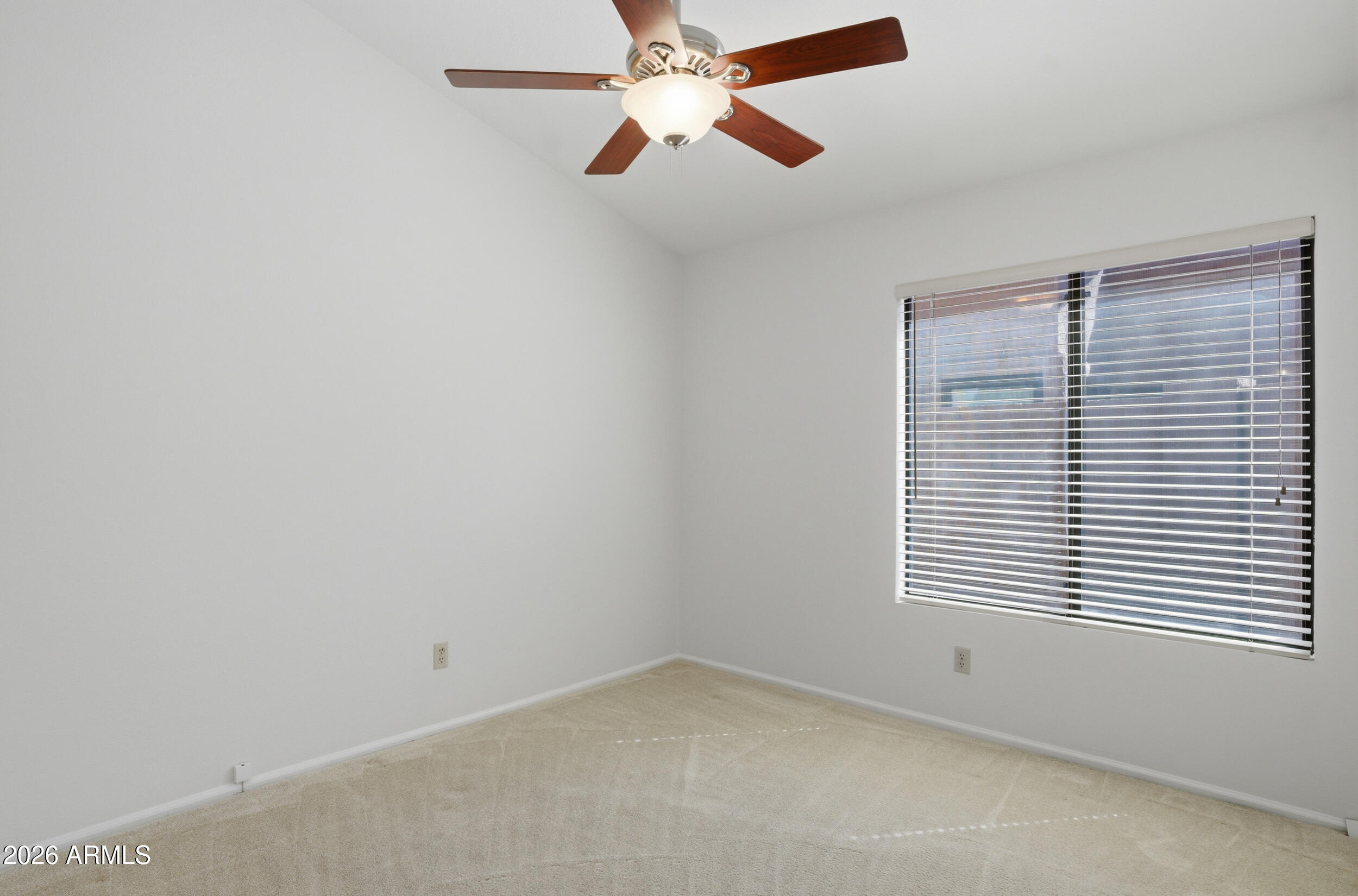 37 E GREENTREE Drive