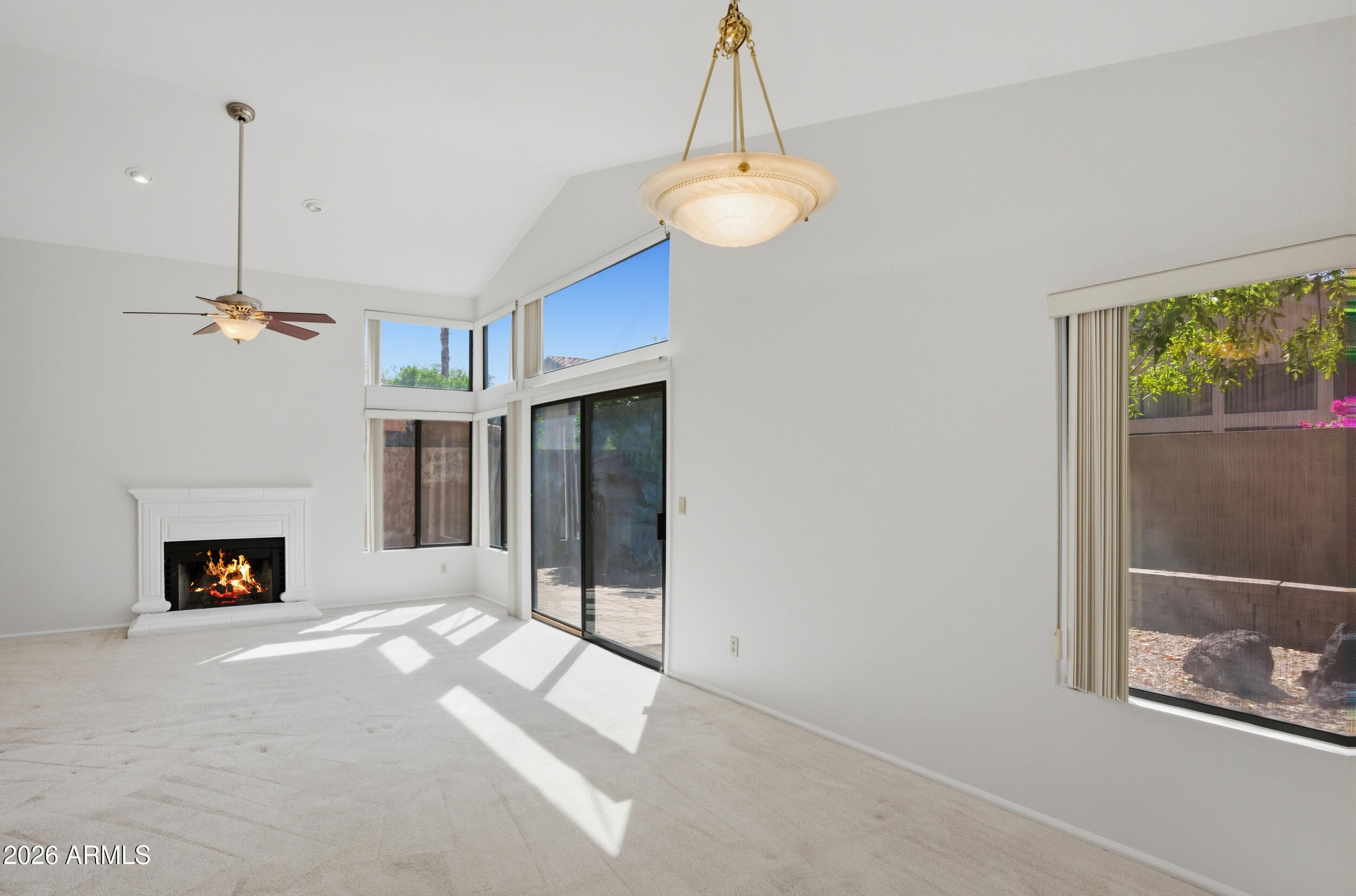 37 E GREENTREE Drive