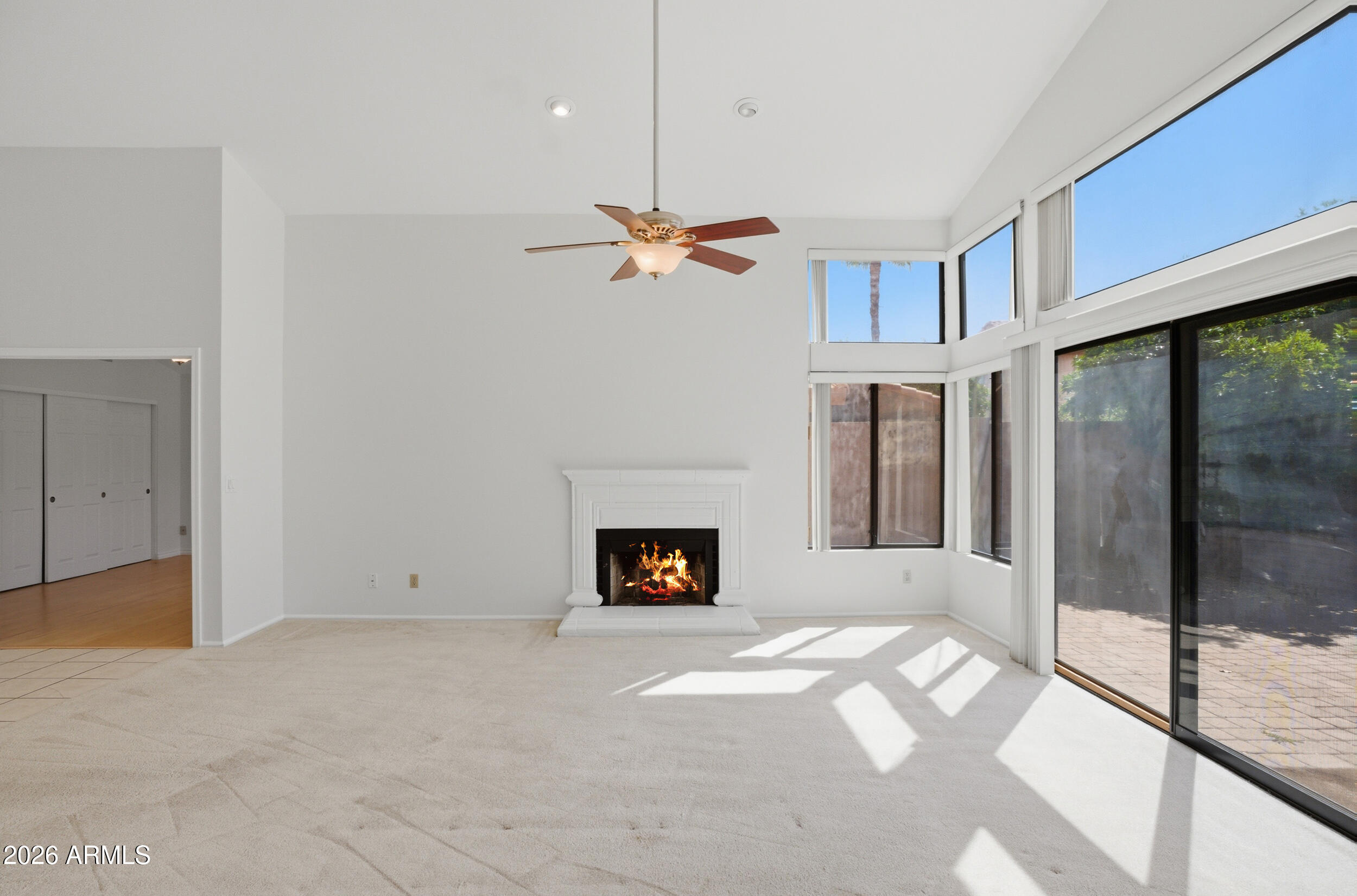 37 E GREENTREE Drive