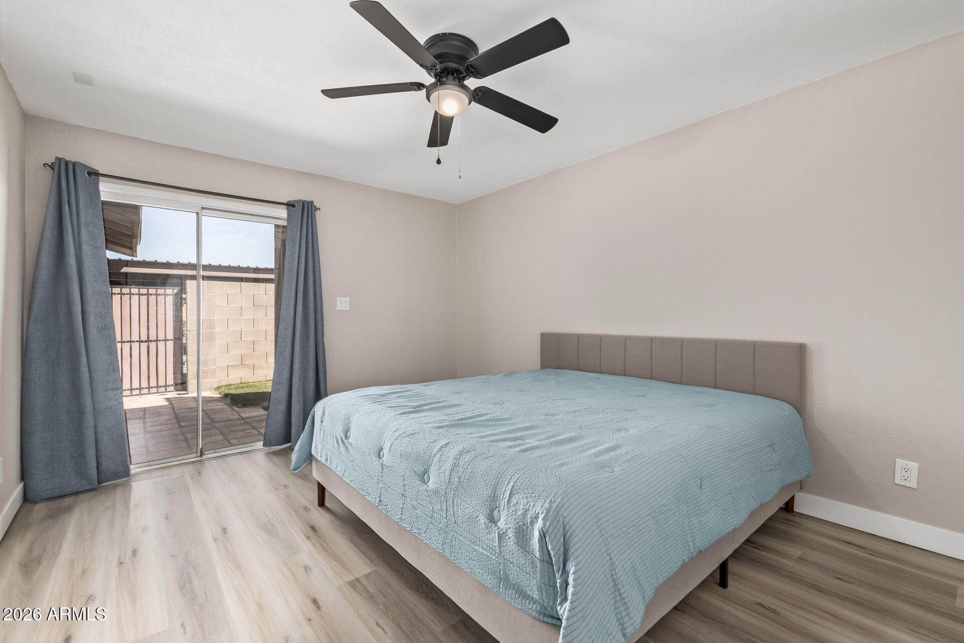 1867 E KIRKLAND Lane